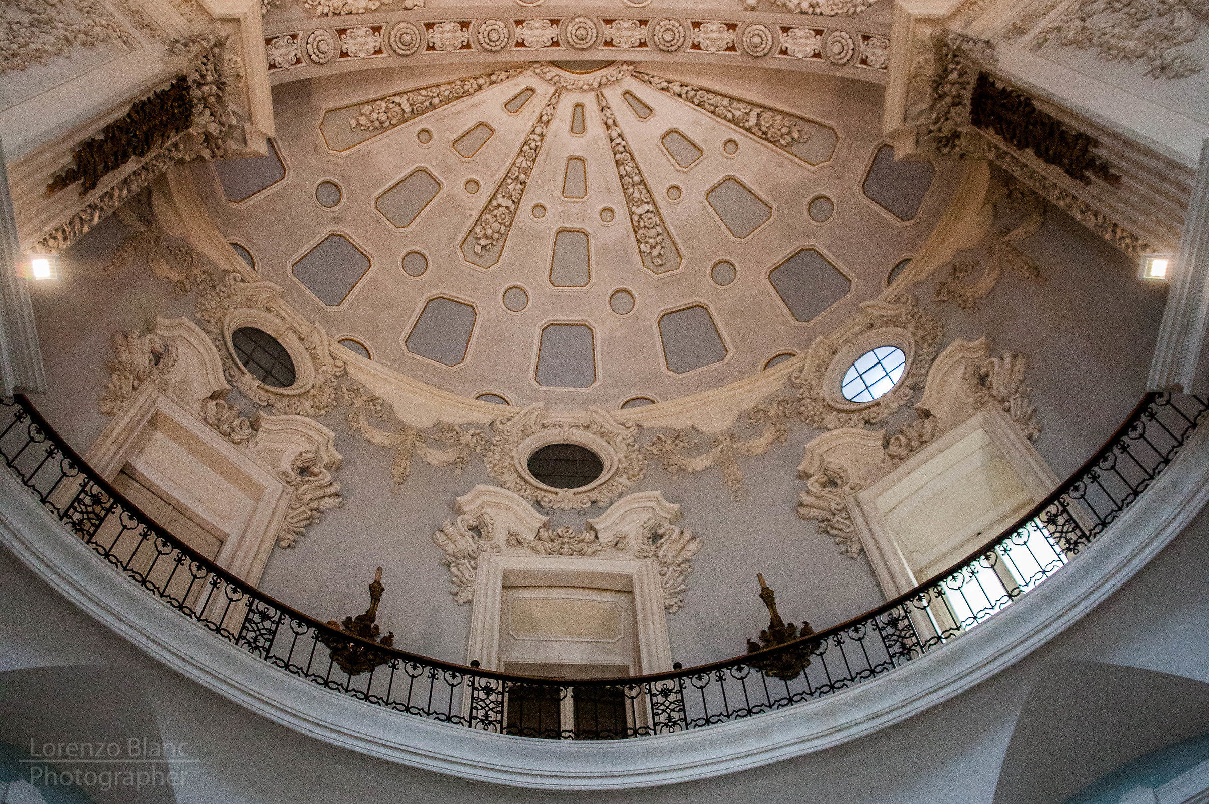 Palazzo Borromeo (Isola Bella - Lake Maggiore)...