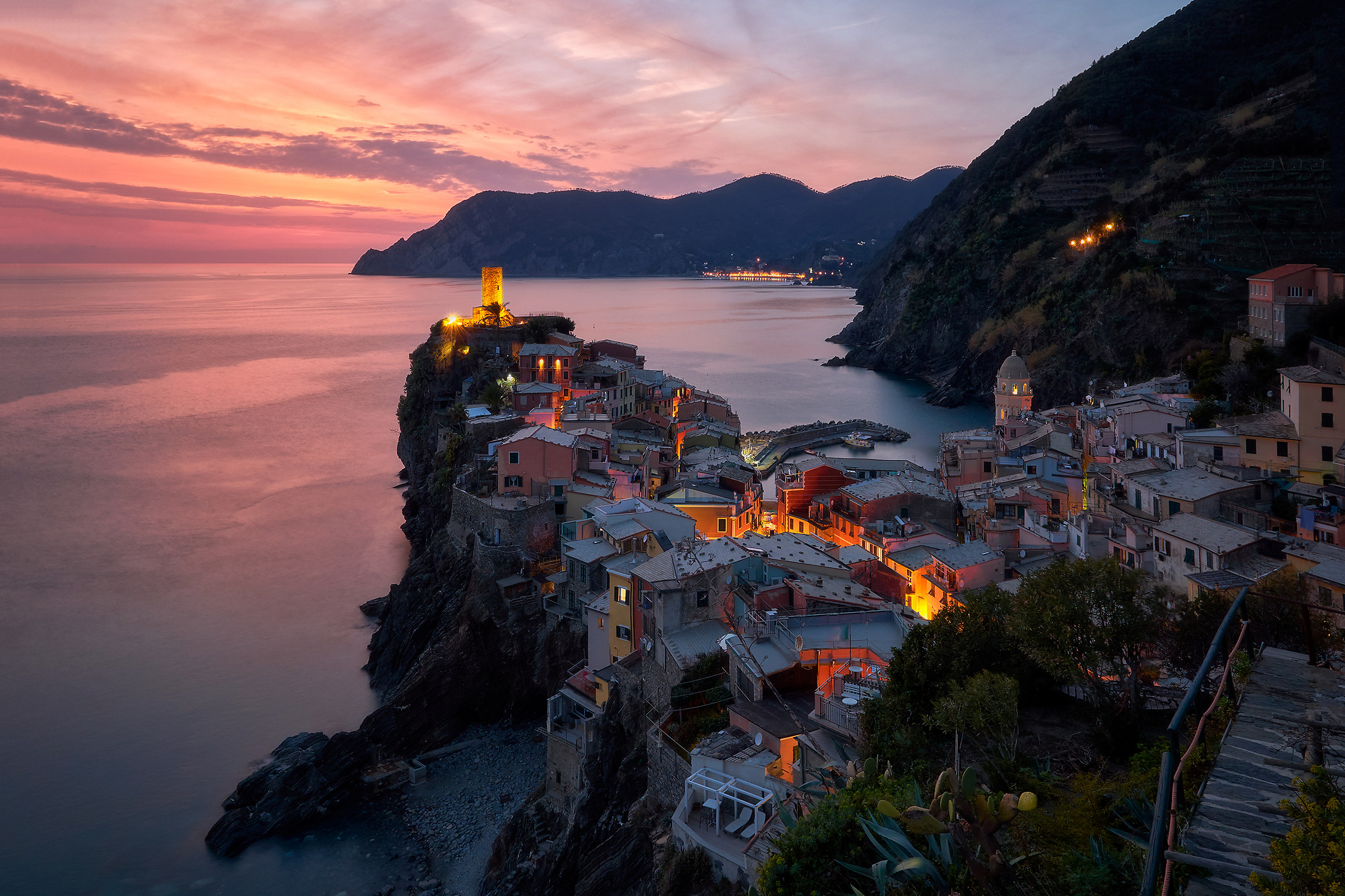 Vernazza in pink...