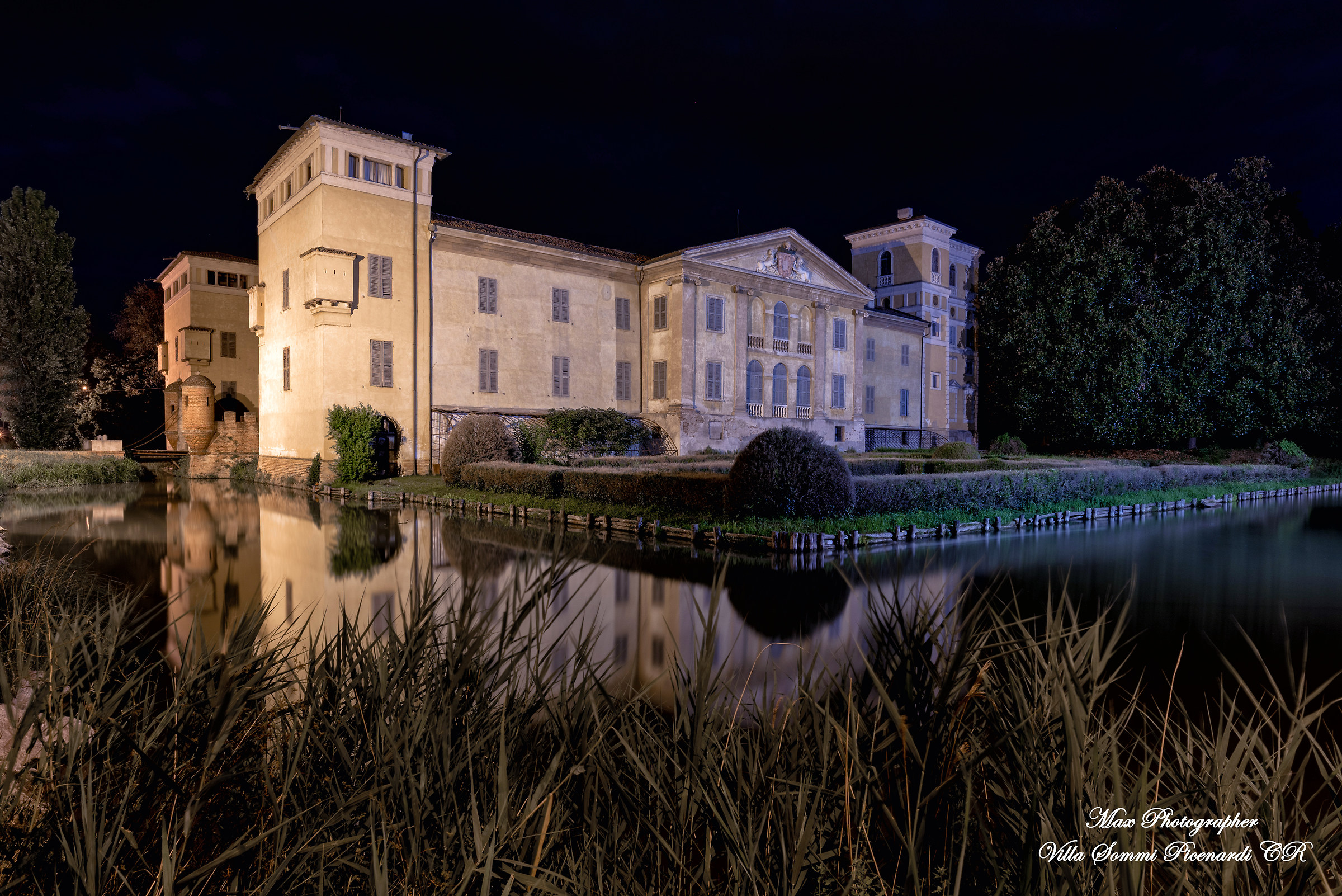 Villa Sommi Picenardi...