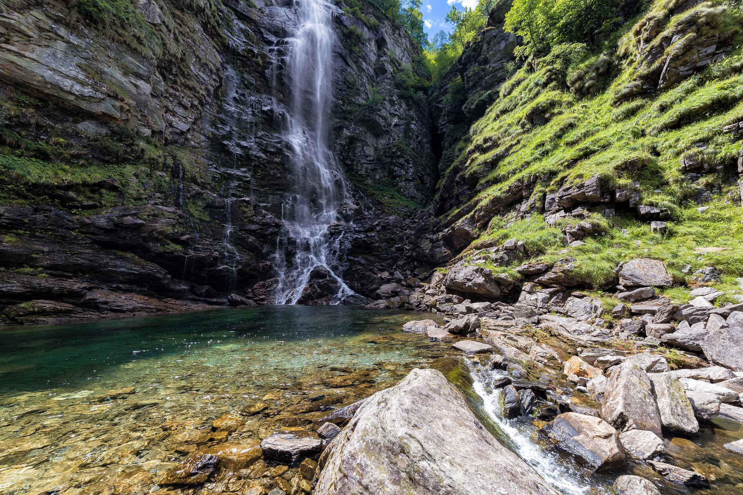 Waterfall Froda (Sonogno, Switzerland)...