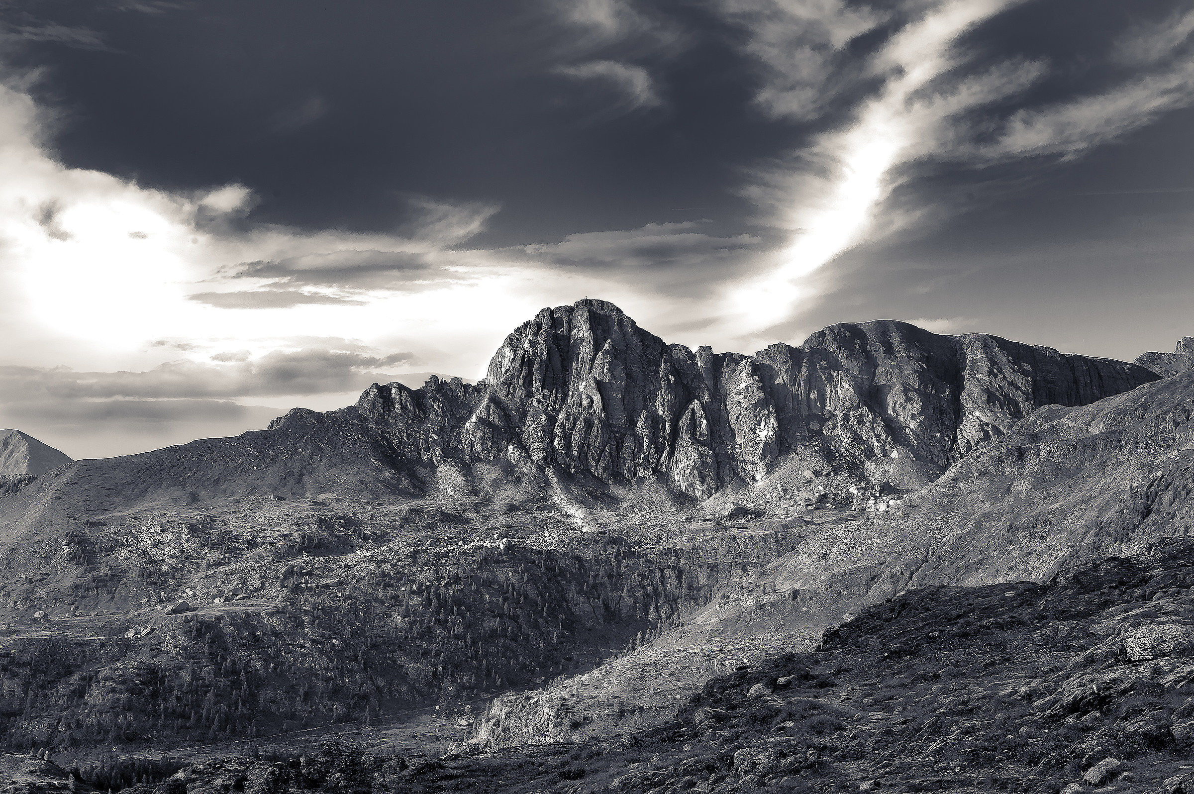 Monte Alben BG...