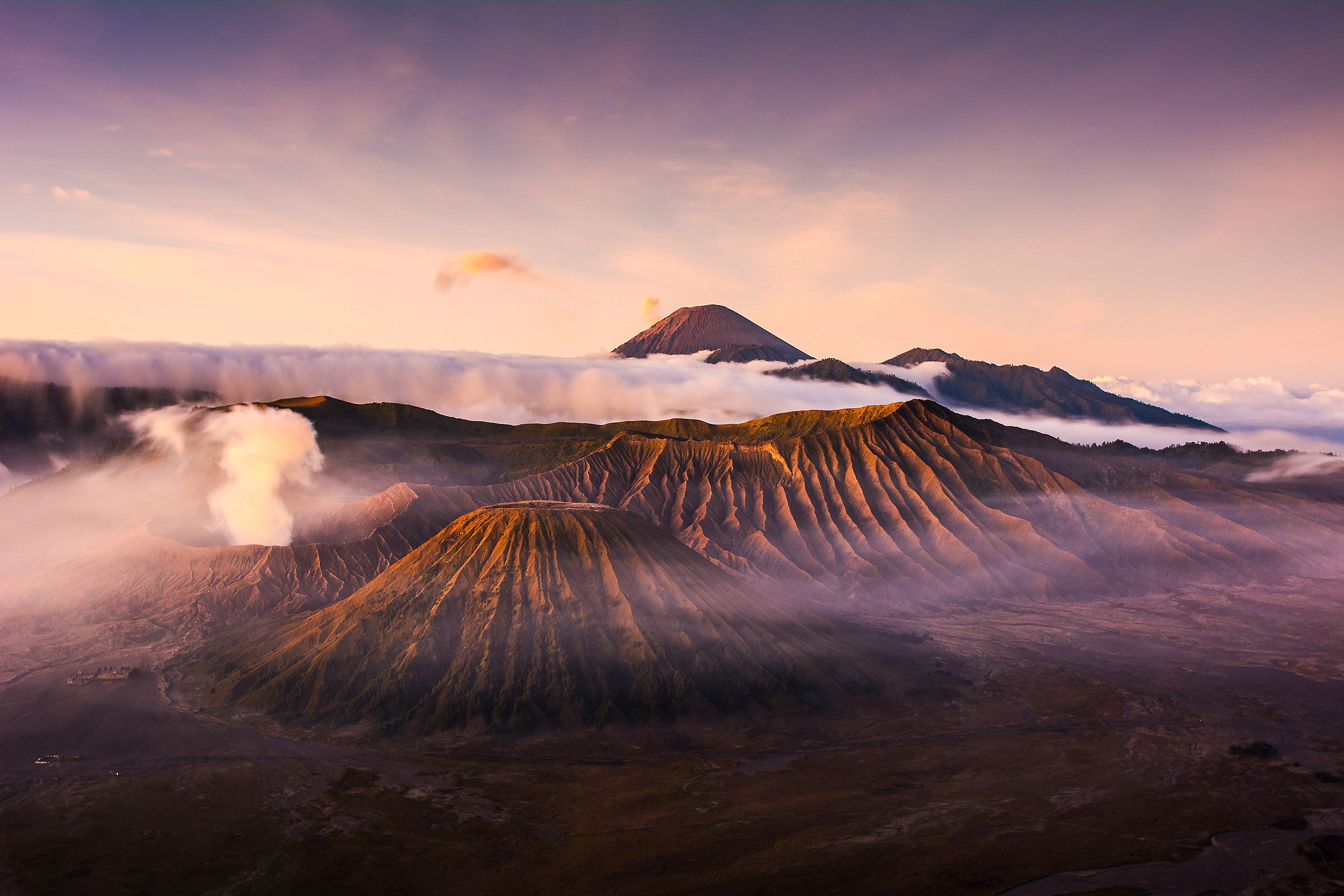 The majesty of Monte Bromo...