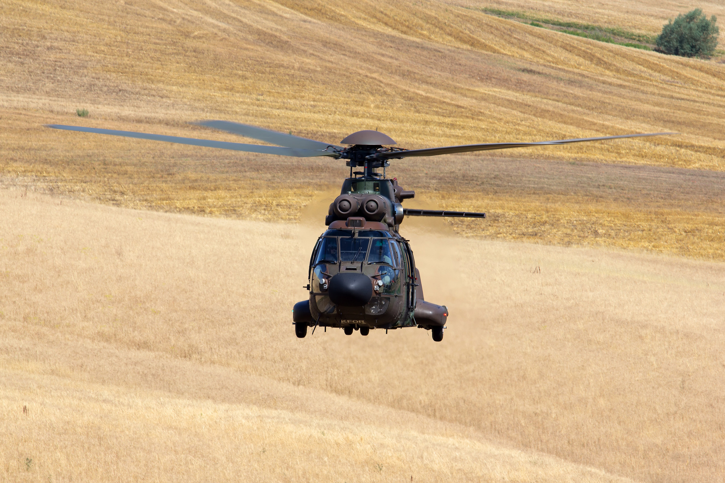 Eurocopter AS 532al Cougar...