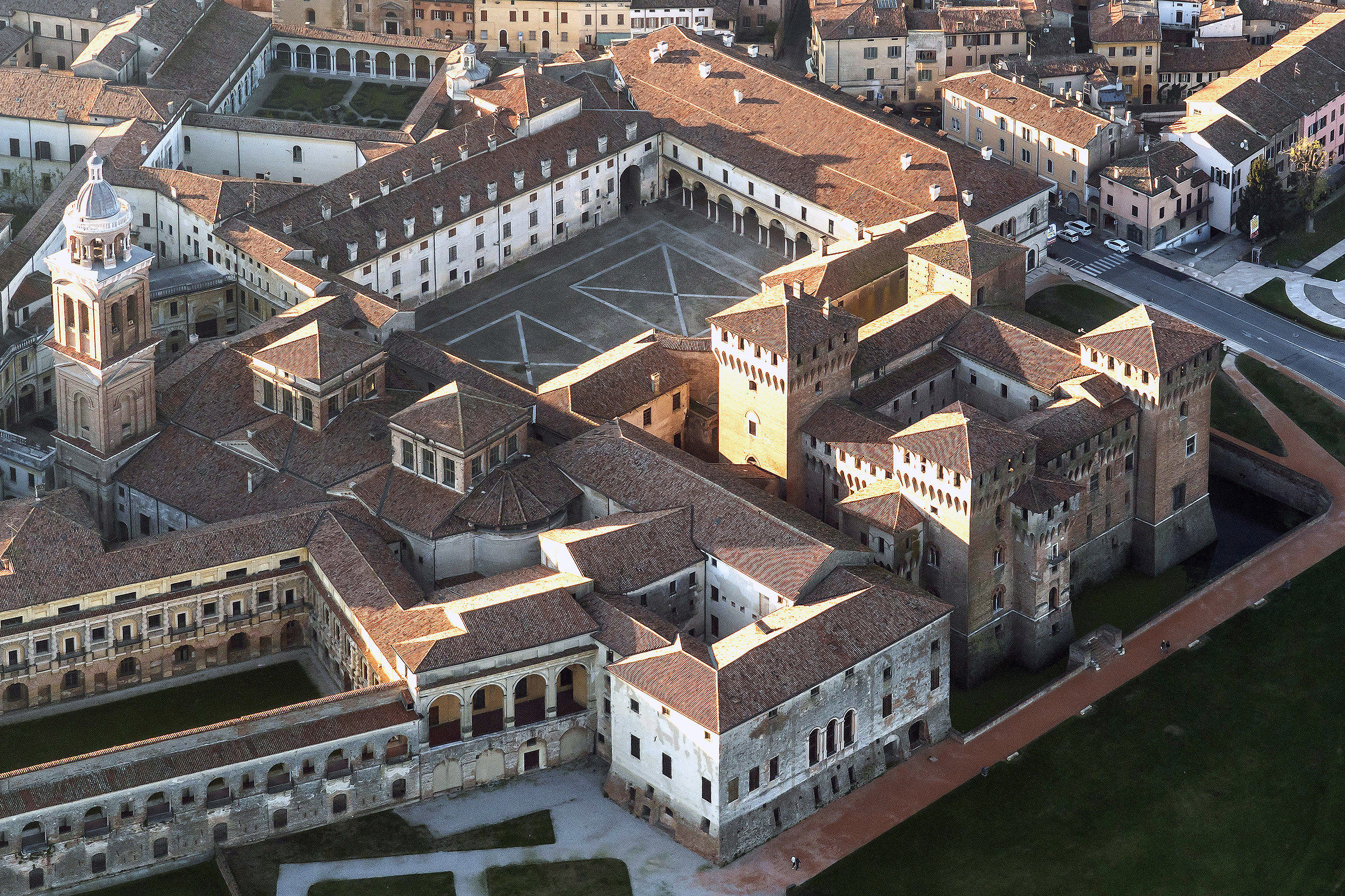 Mantova...