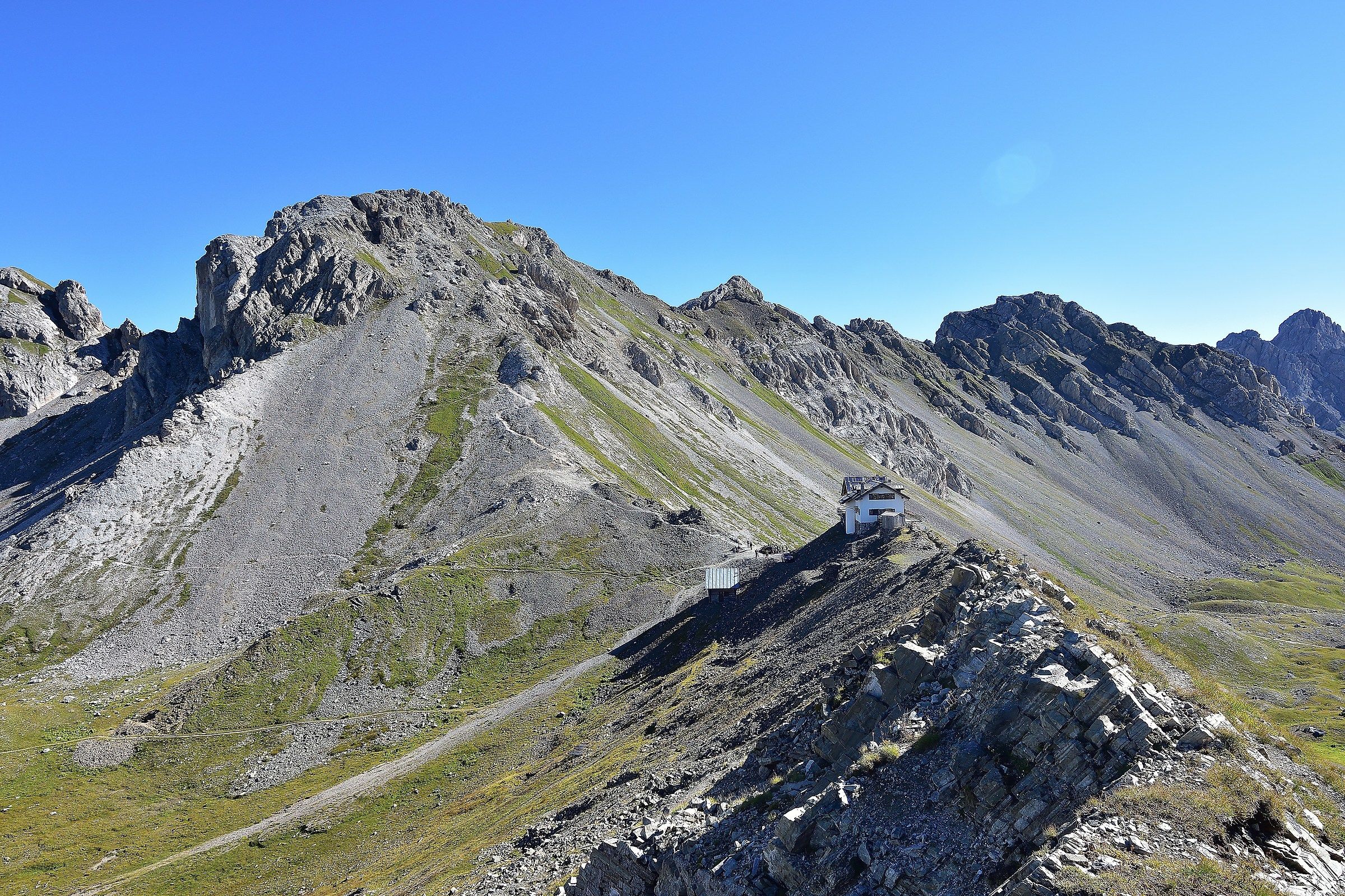 Rifugio Passo delle Selle 2.528 m. (photo 2 of 2)...