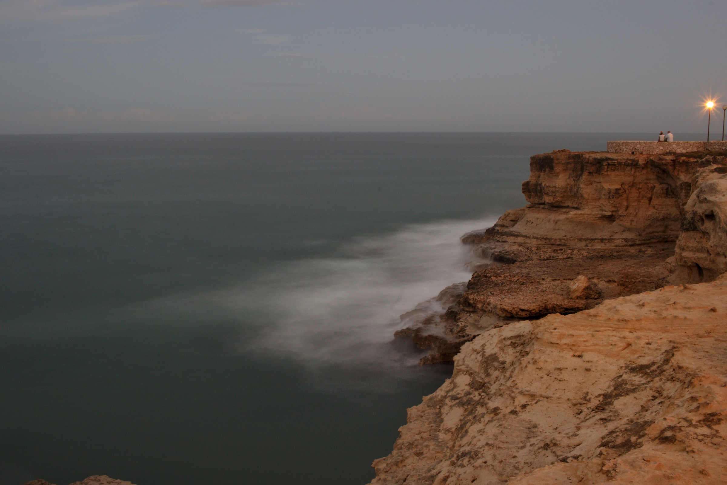 Scogliera Torre Sant'Andrea (Osservando l'orizzonte)...