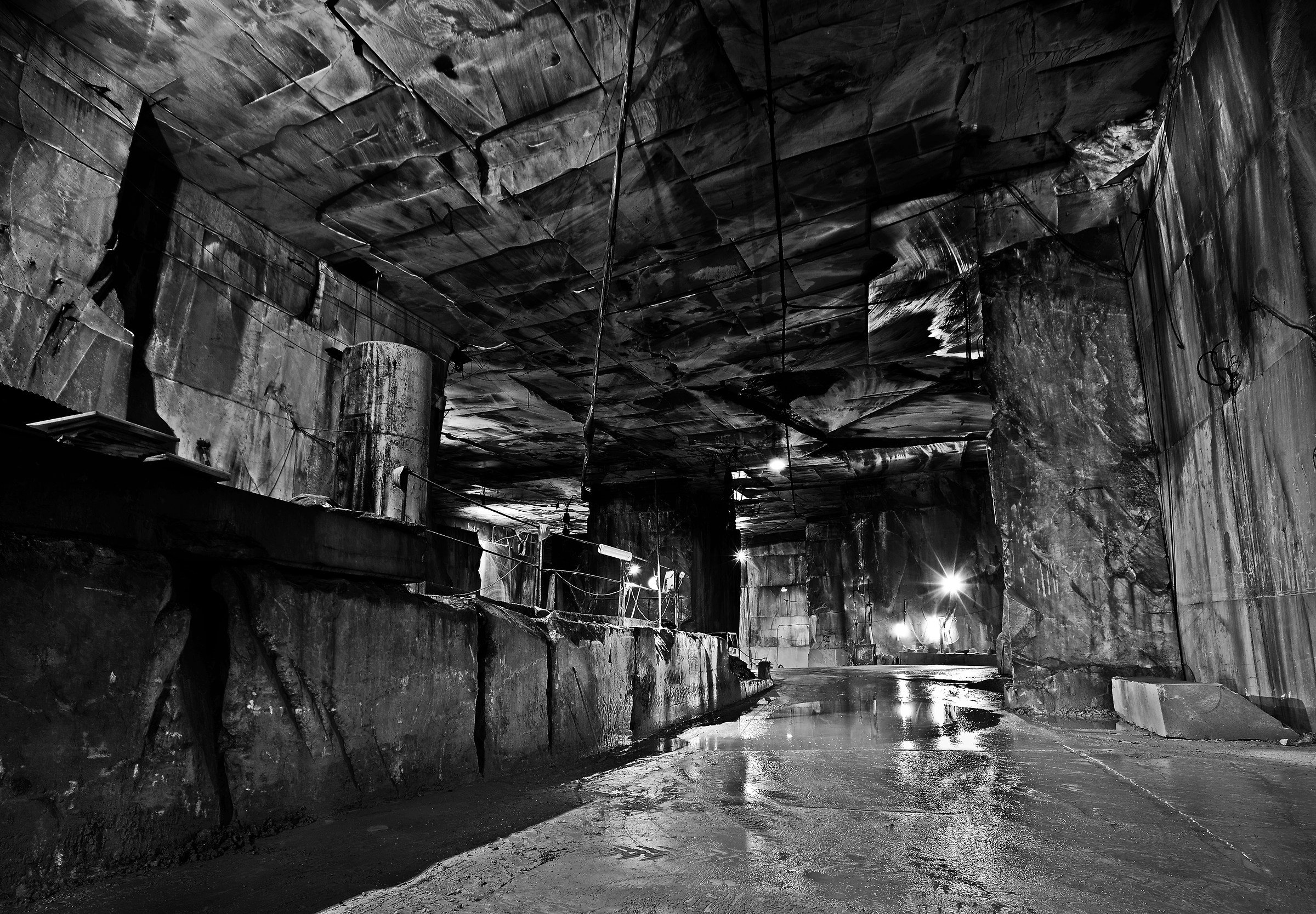 Carrara Underground...