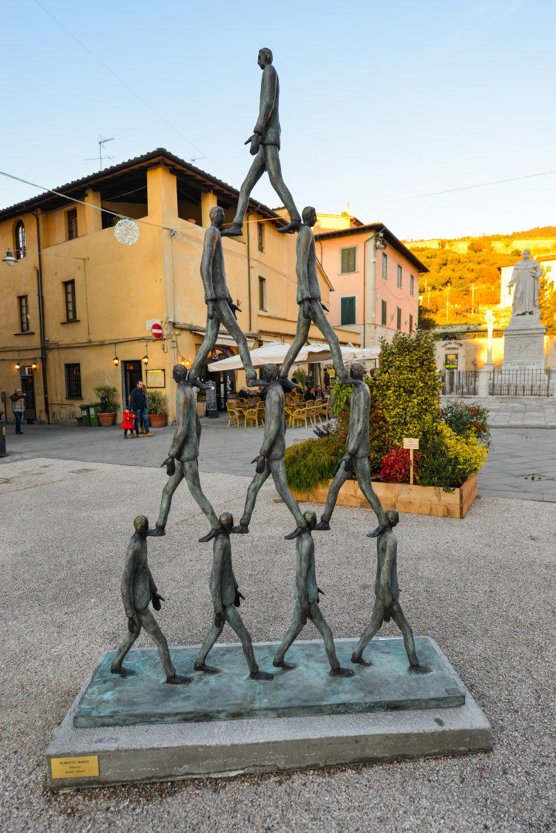 Art in Piazza Piero Pietrasanta...