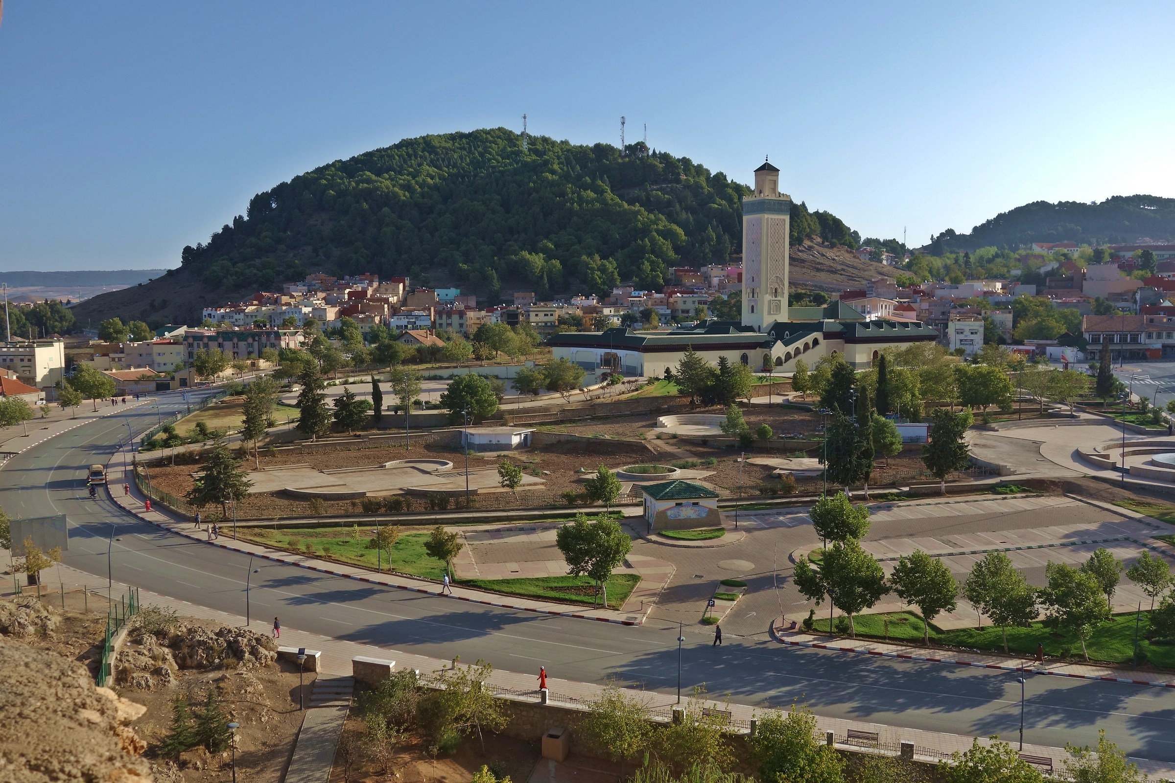 Azrou...