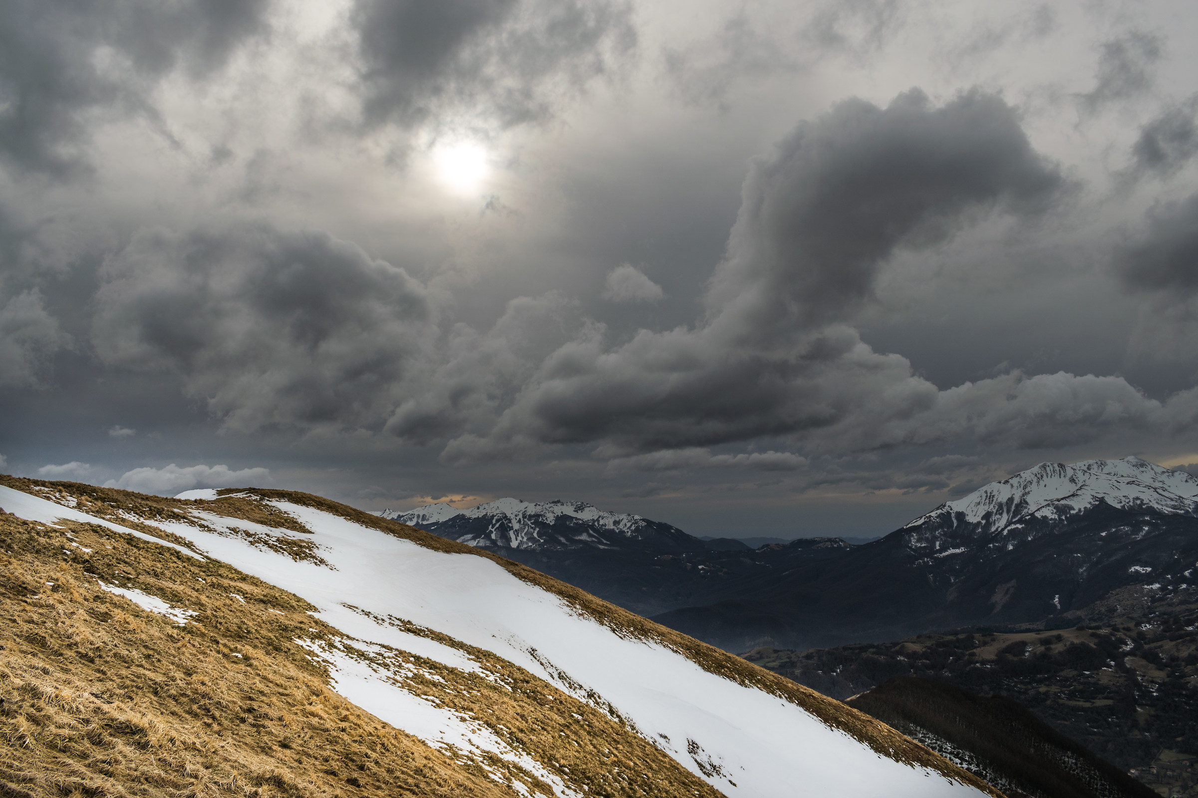 View from Monte Ventasso...