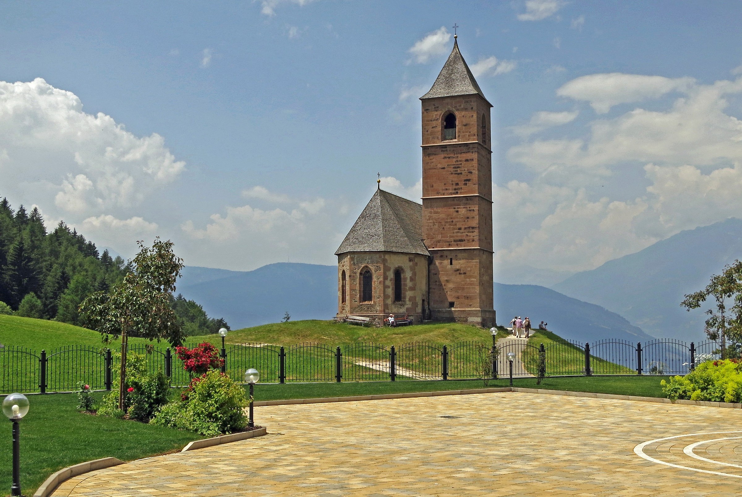 Alto Adige: La chiesetta di Avelengo...