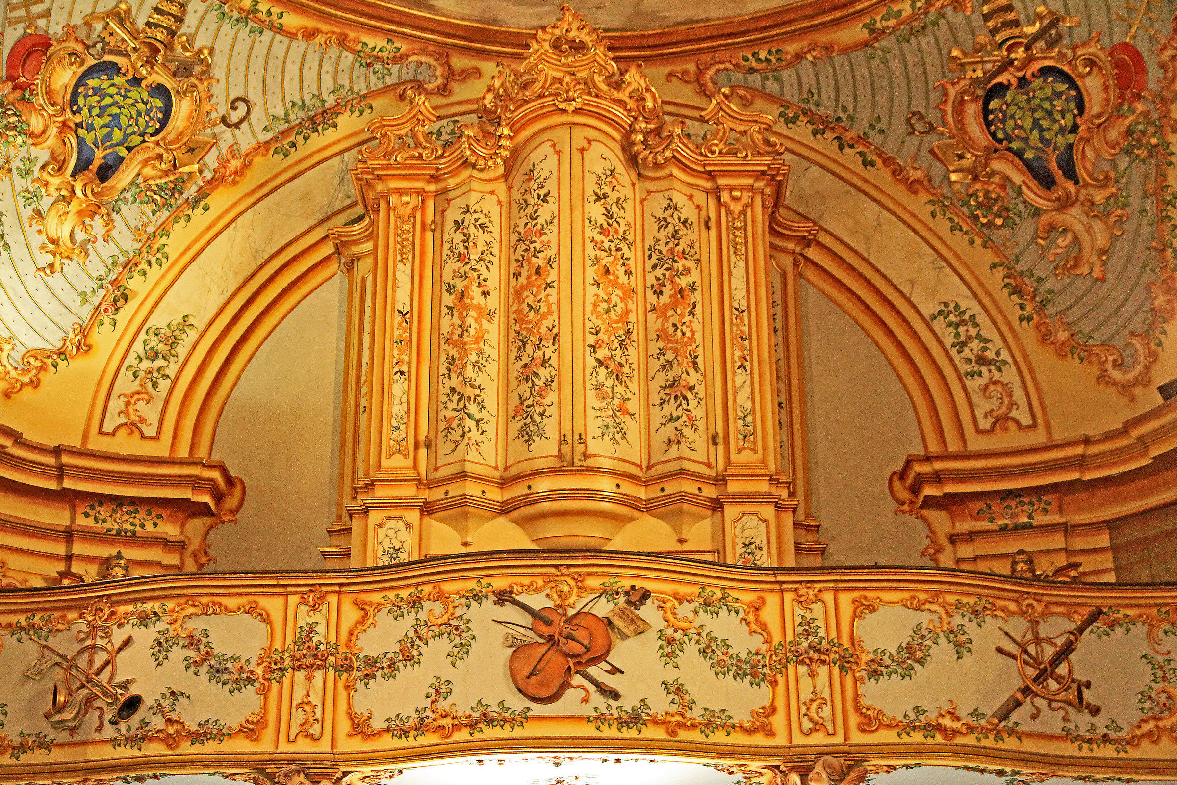 Savona: The organ of the Sistine Chapel...