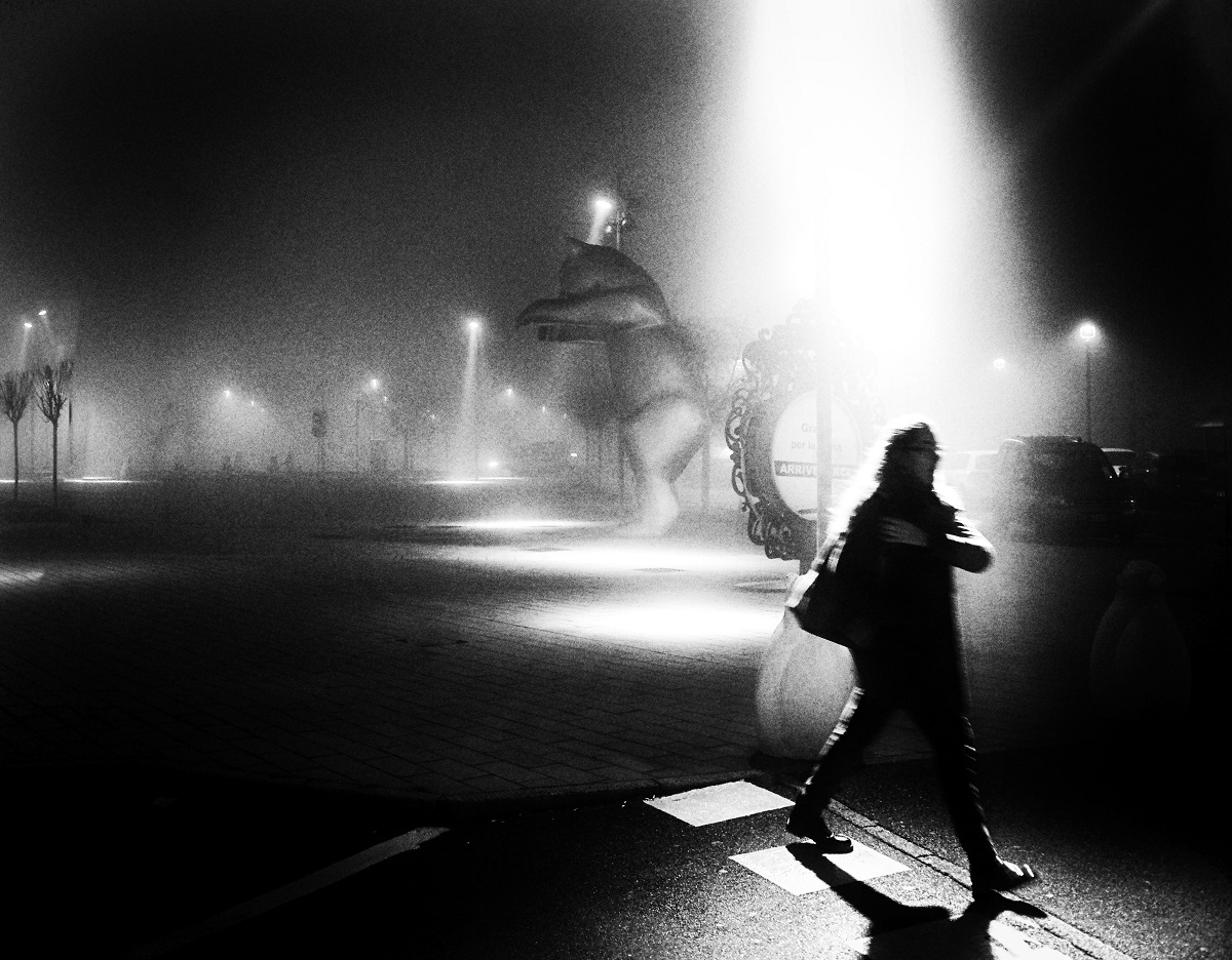 foggy night b&w...