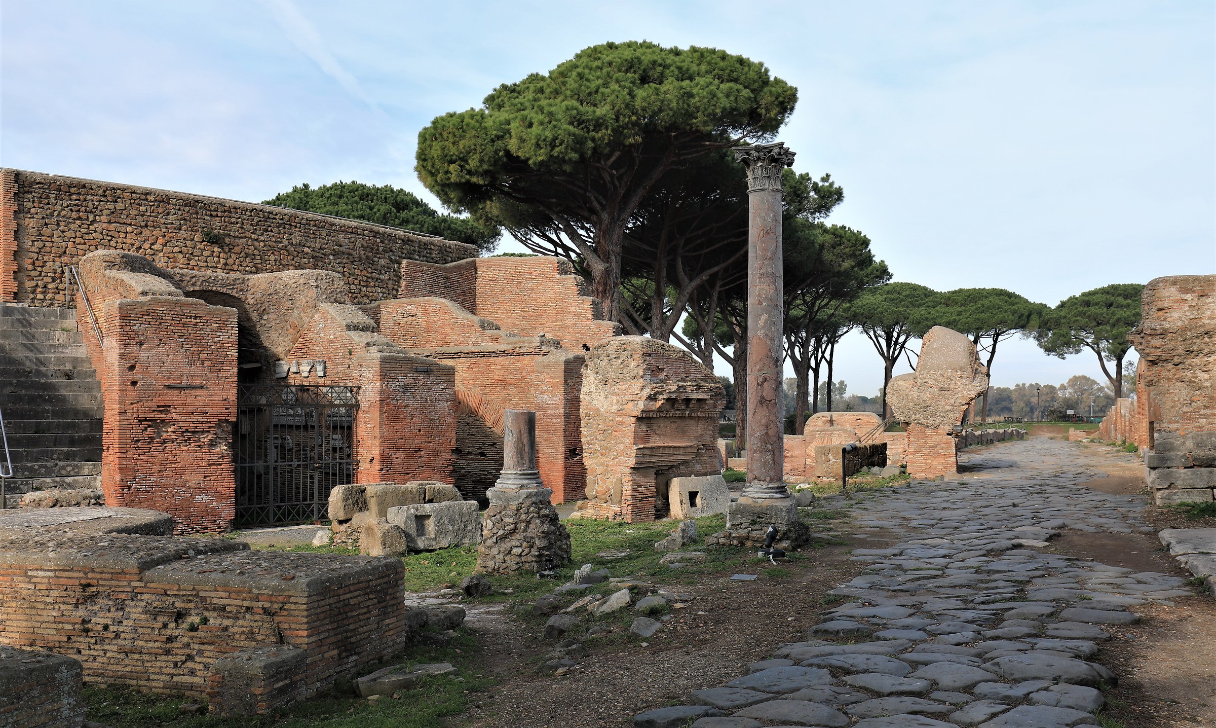 Ostia Scavi...