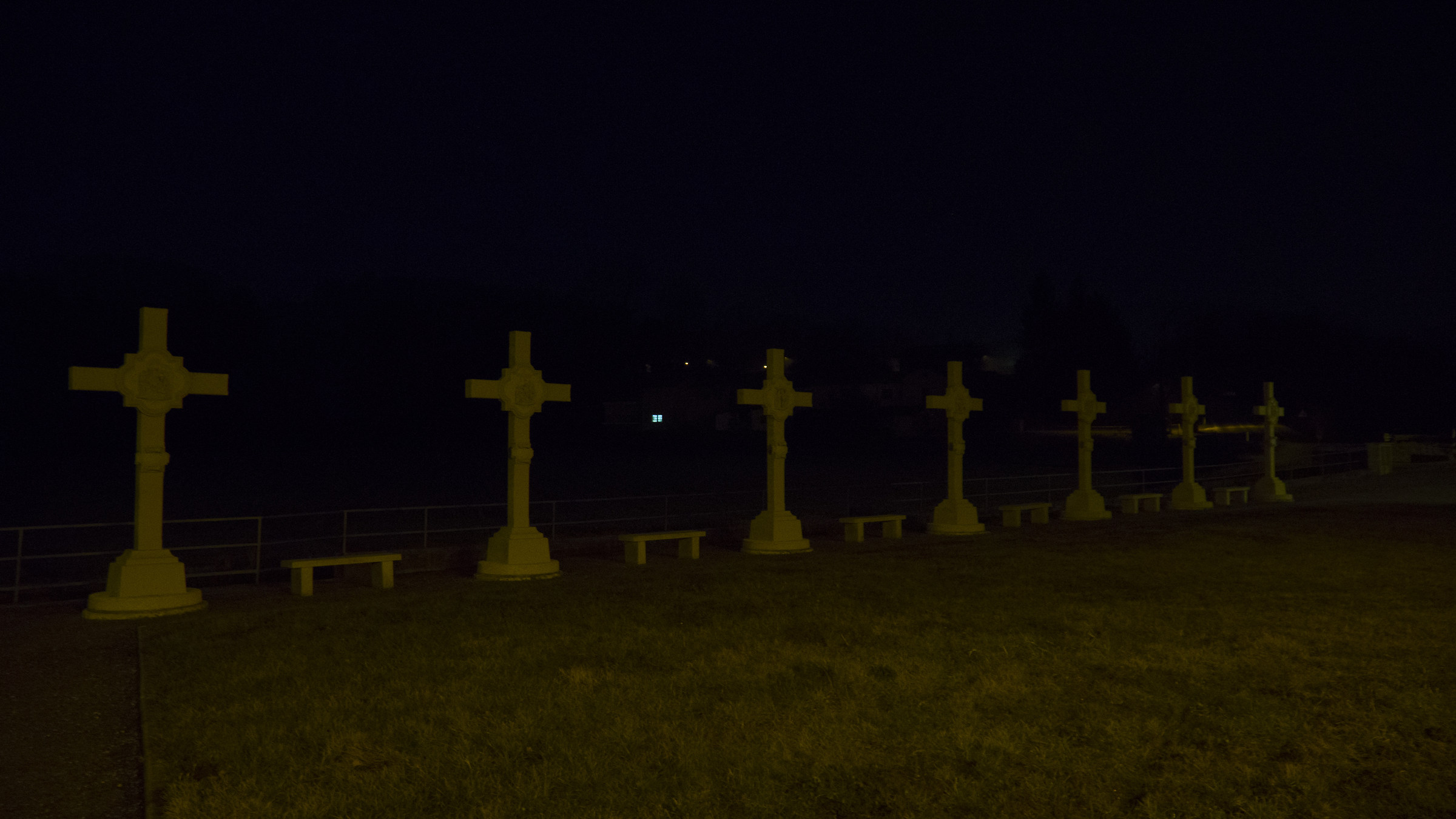 cimitero fronte...
