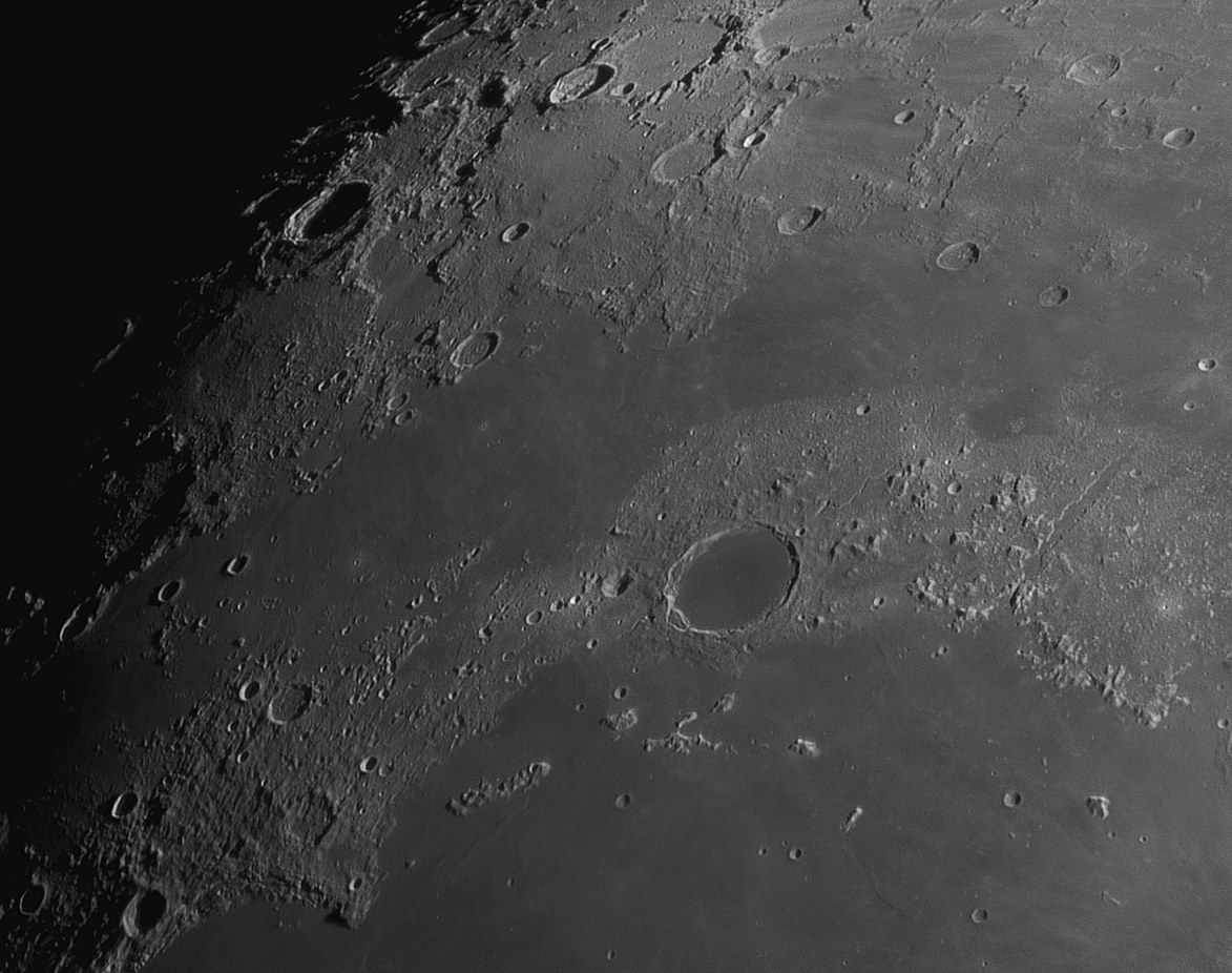 Plato Crater (101 Km)...