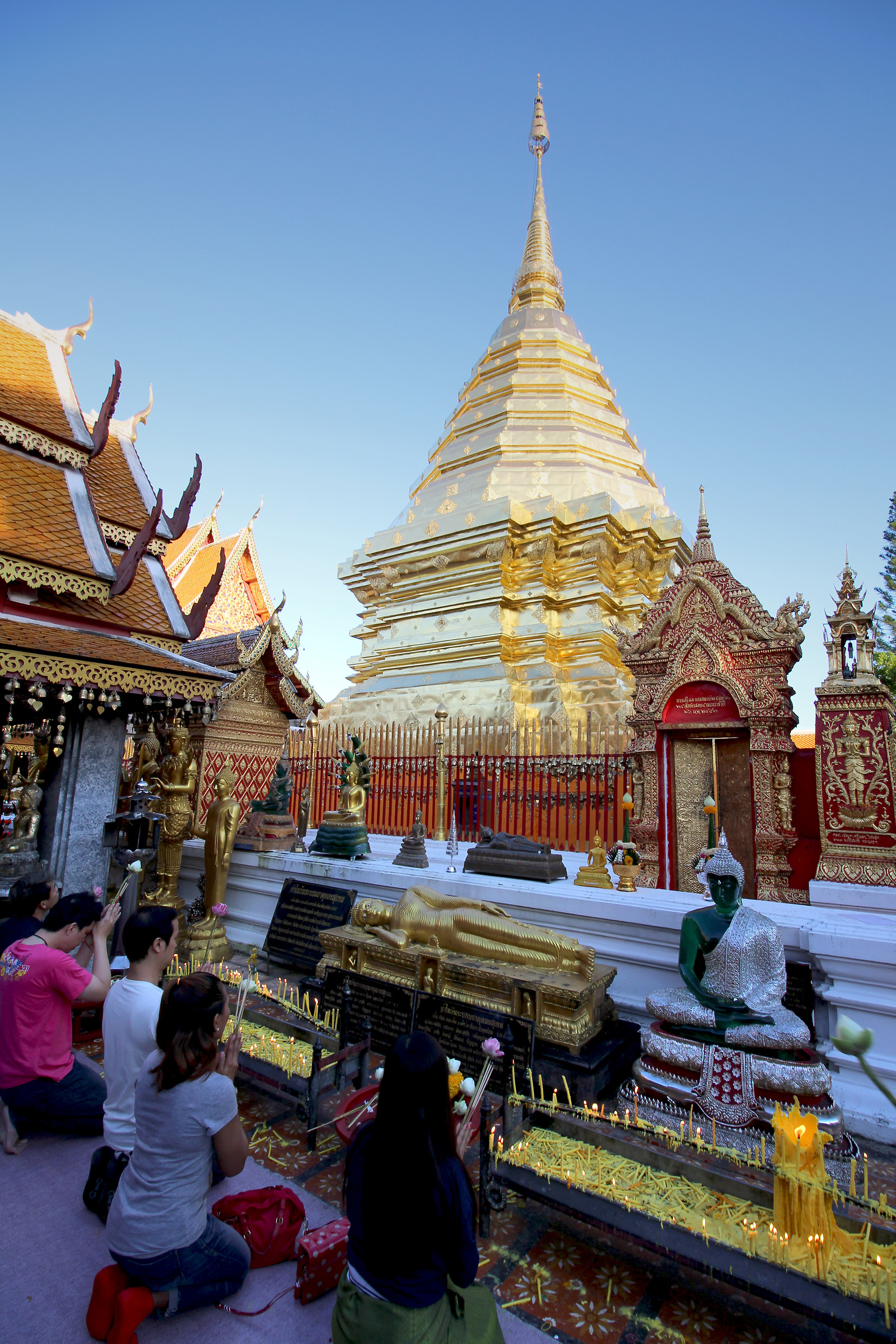 Wat Phra Tat Doi Suthep - Sacred Mountain of Chiang Mai...