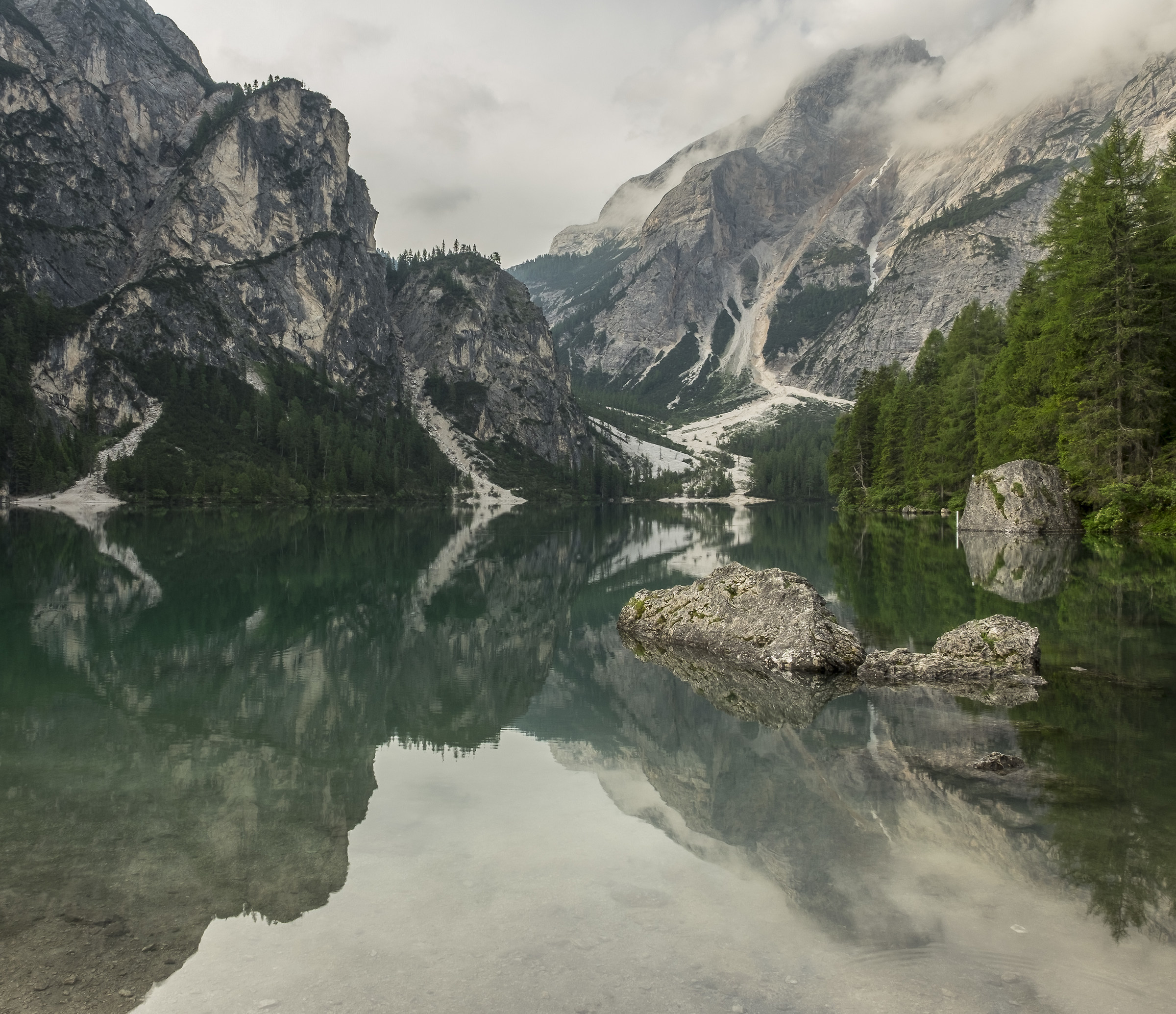 lake of braies 3...