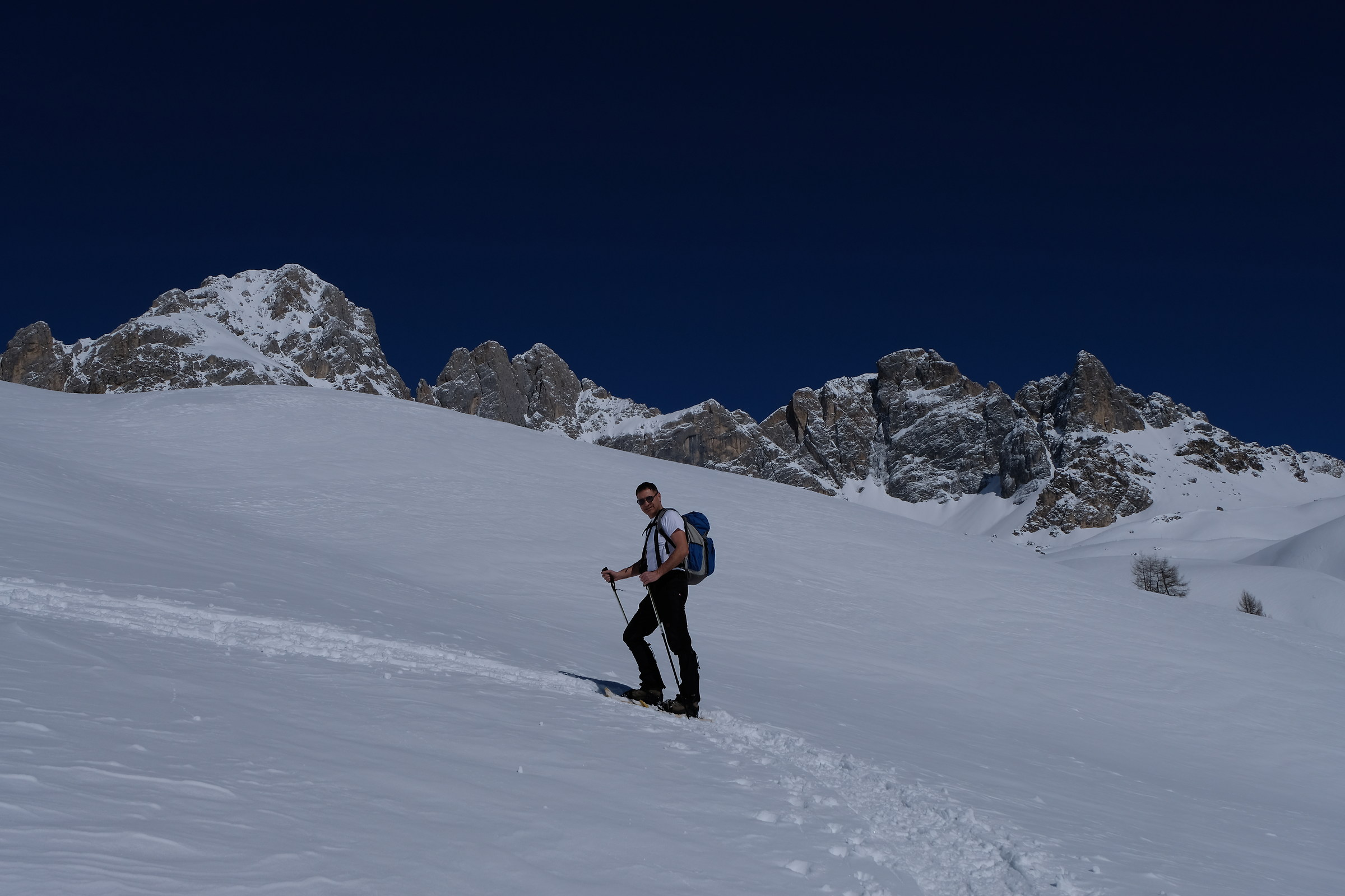 Climbing with snowshoes...