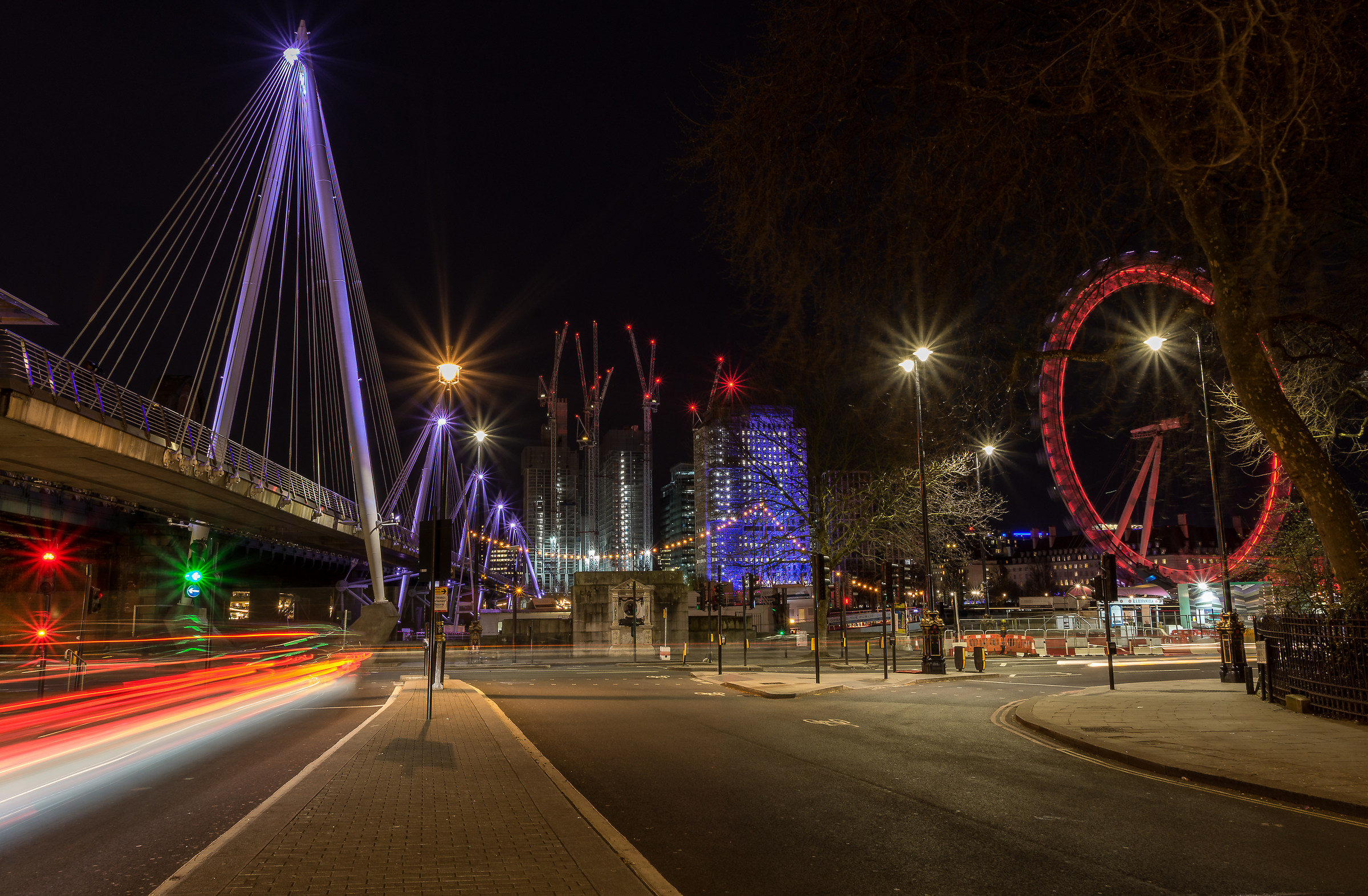 golden jubilee bridge - london...