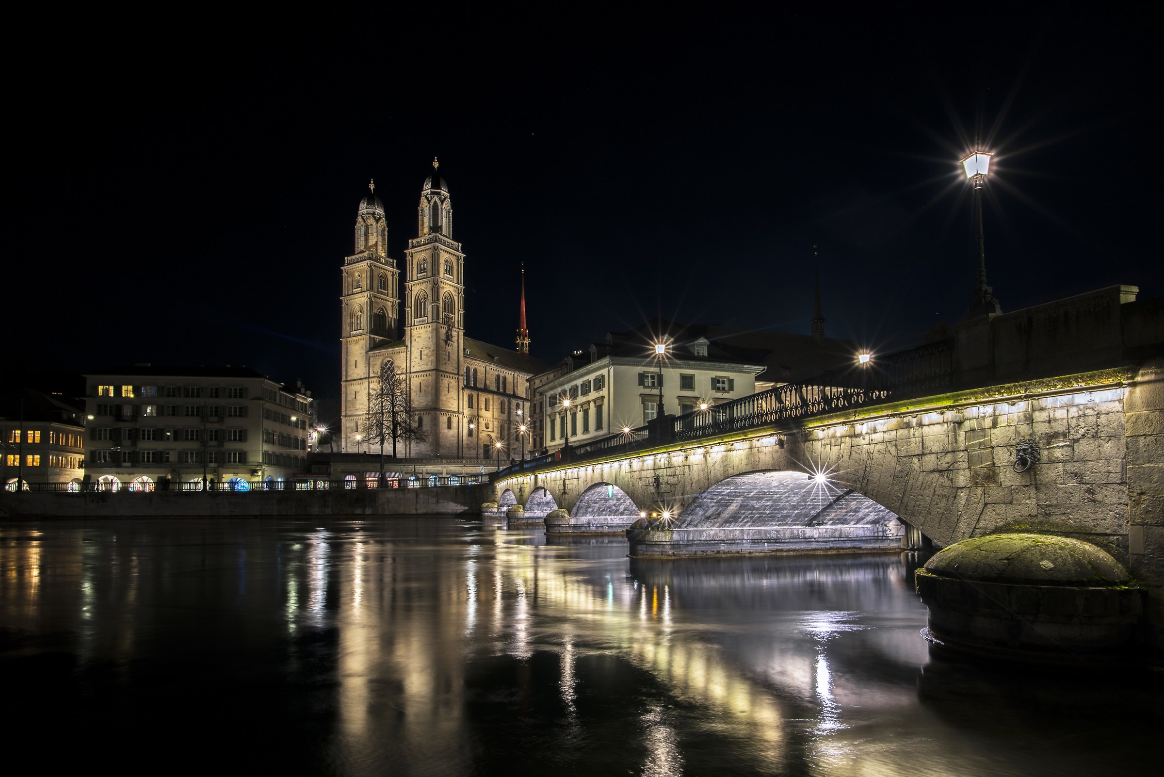 Zurich-Cathedral at night...