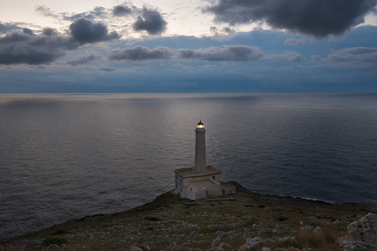 In attesa dell'alba (Faro della Palacia - Otranto)...