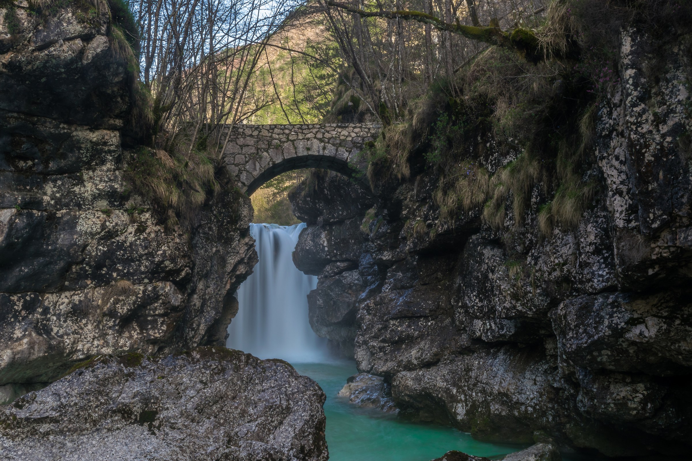 Bridge over the Repepeit...