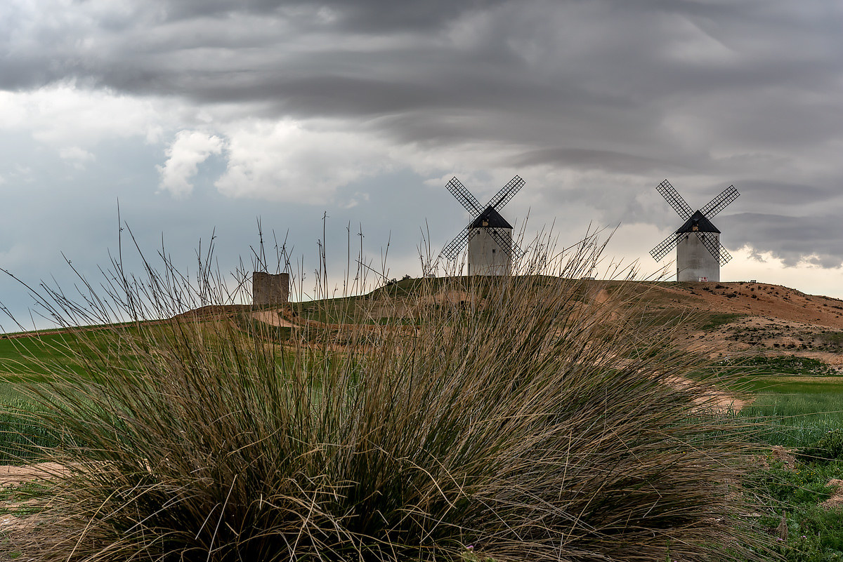 Windmills of Tembleque...