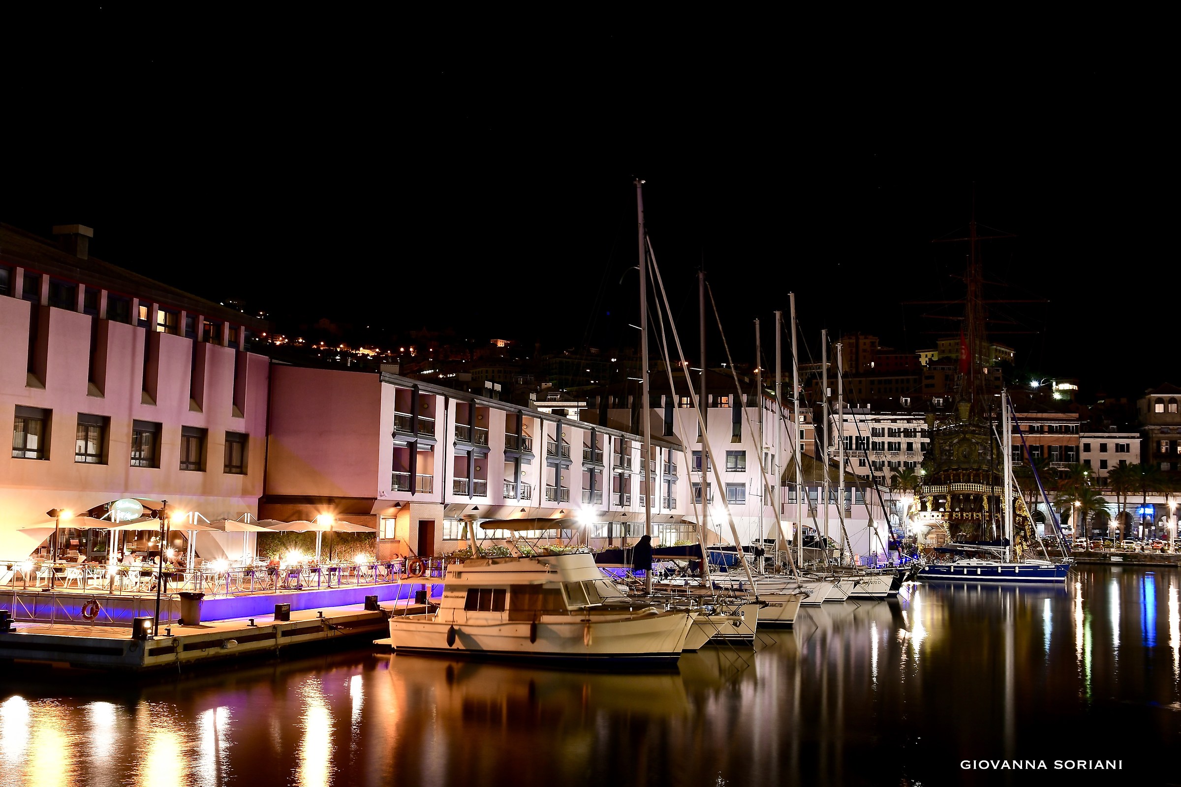 Genova by night...
