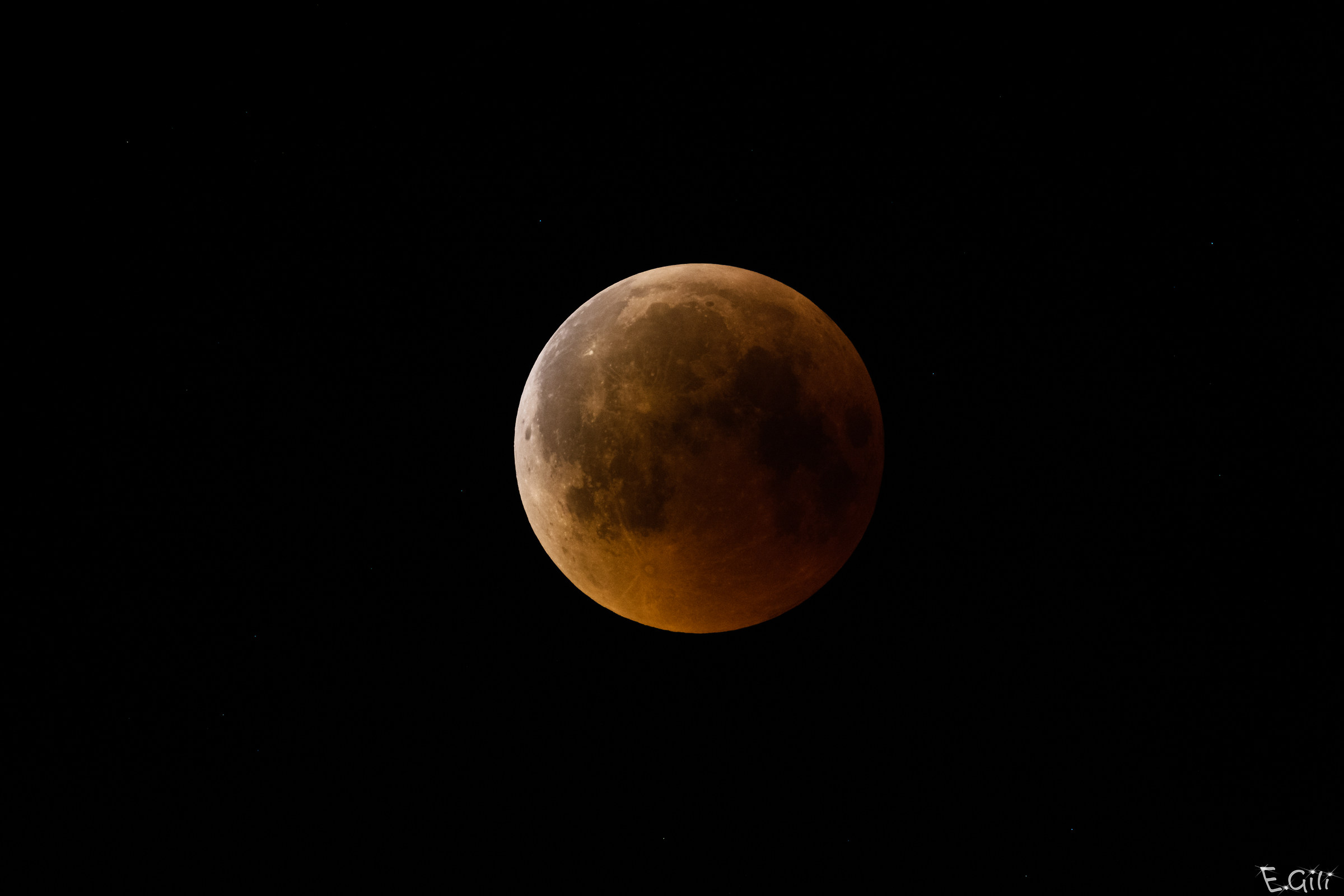 Eclipse Moon Hours 23.00...