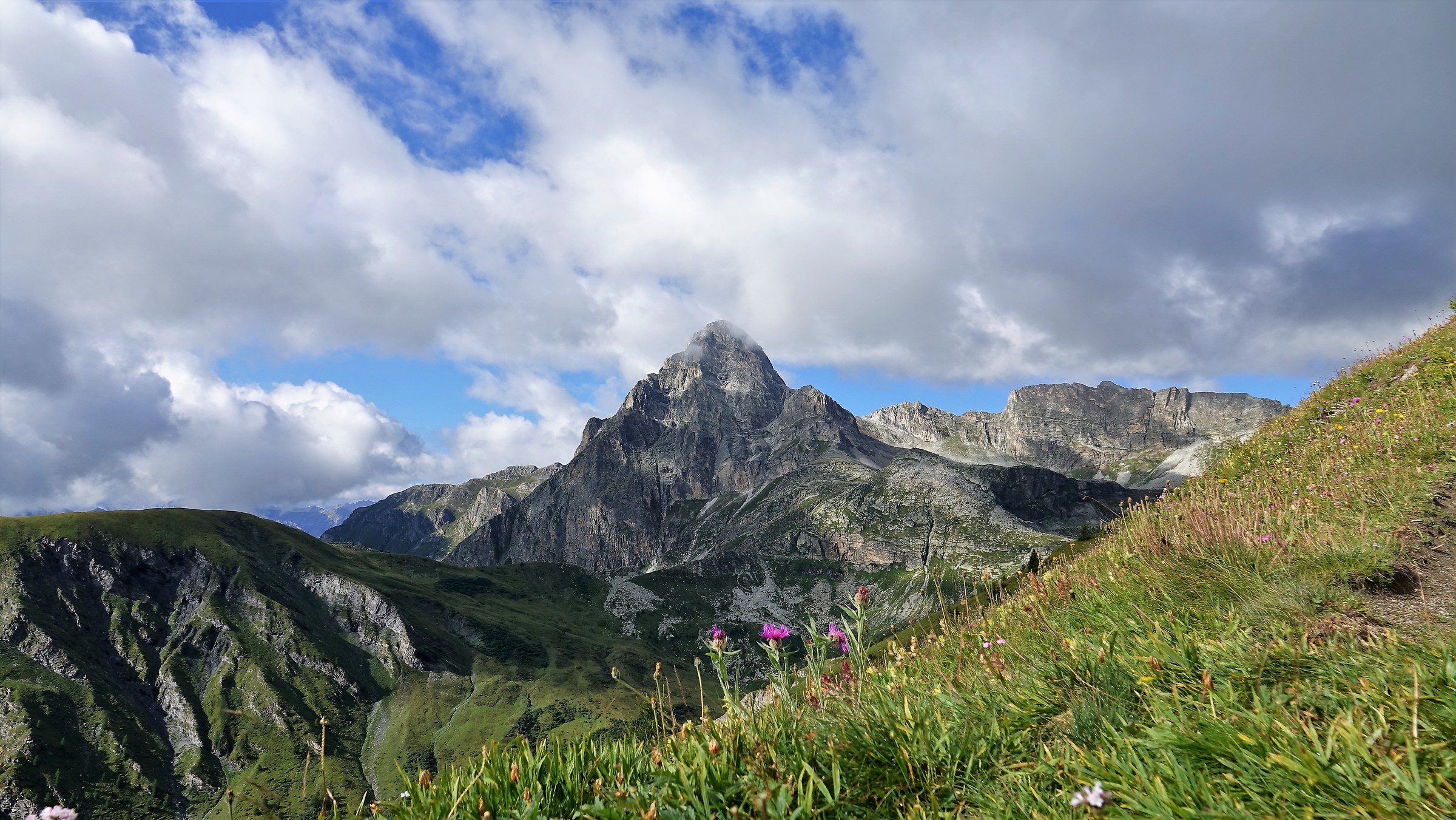 Mount Chersogno-Valle Maira-CN-...