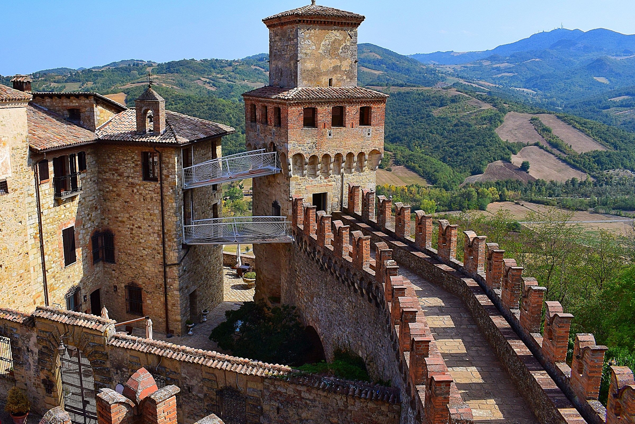 Castello di Vigoleno...