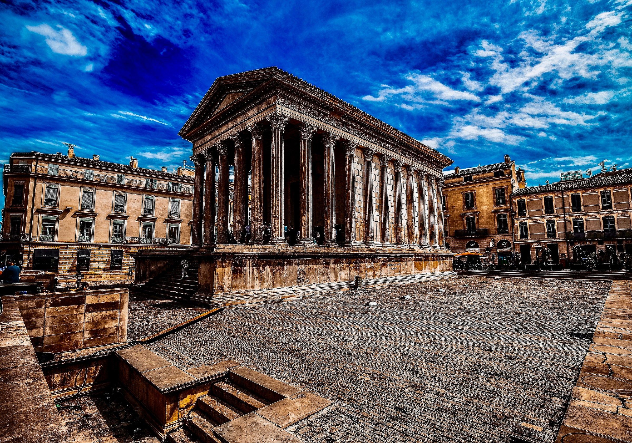 MAISON Valleè-Nimes...