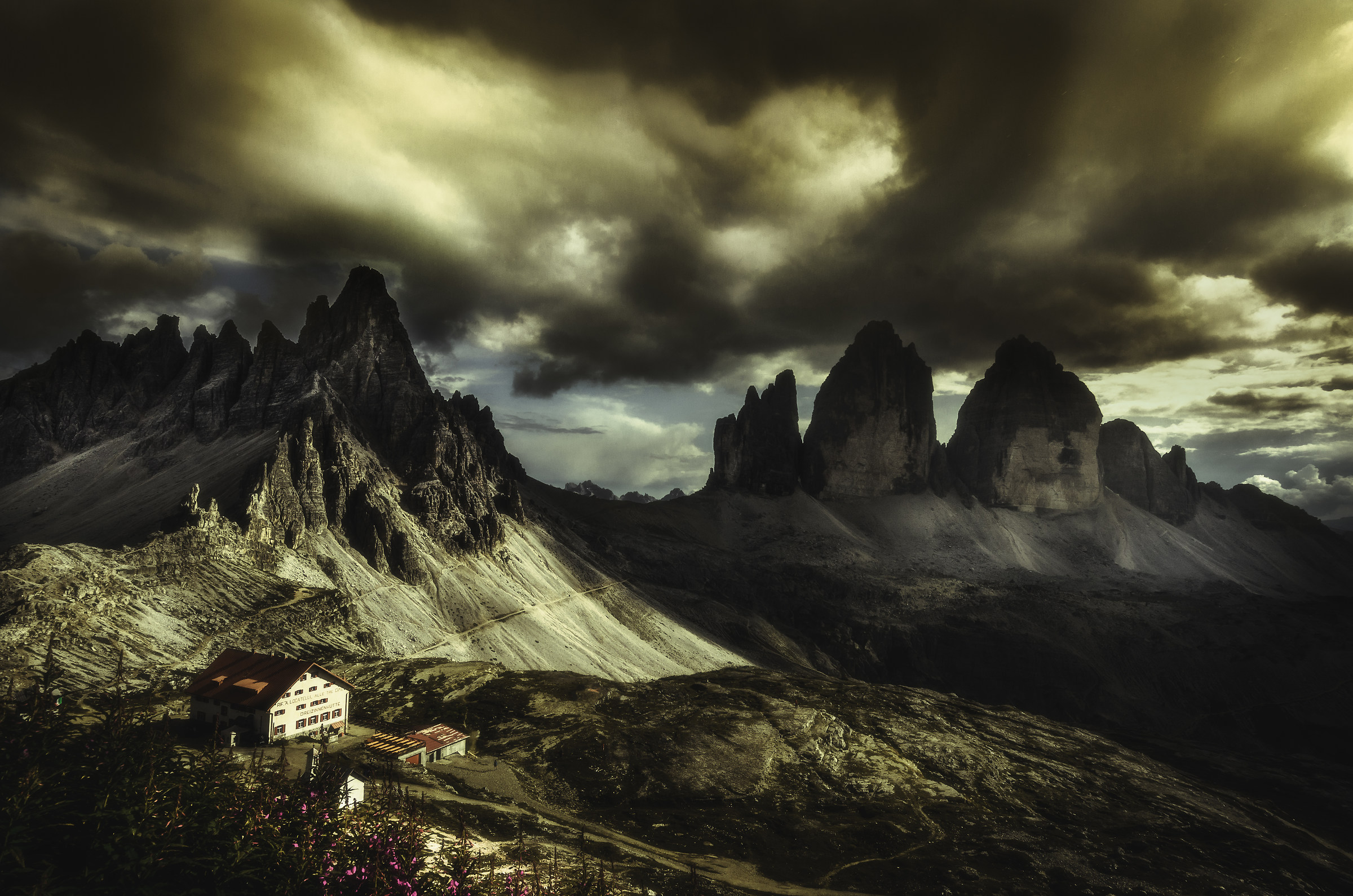 Refuge Locatelli...