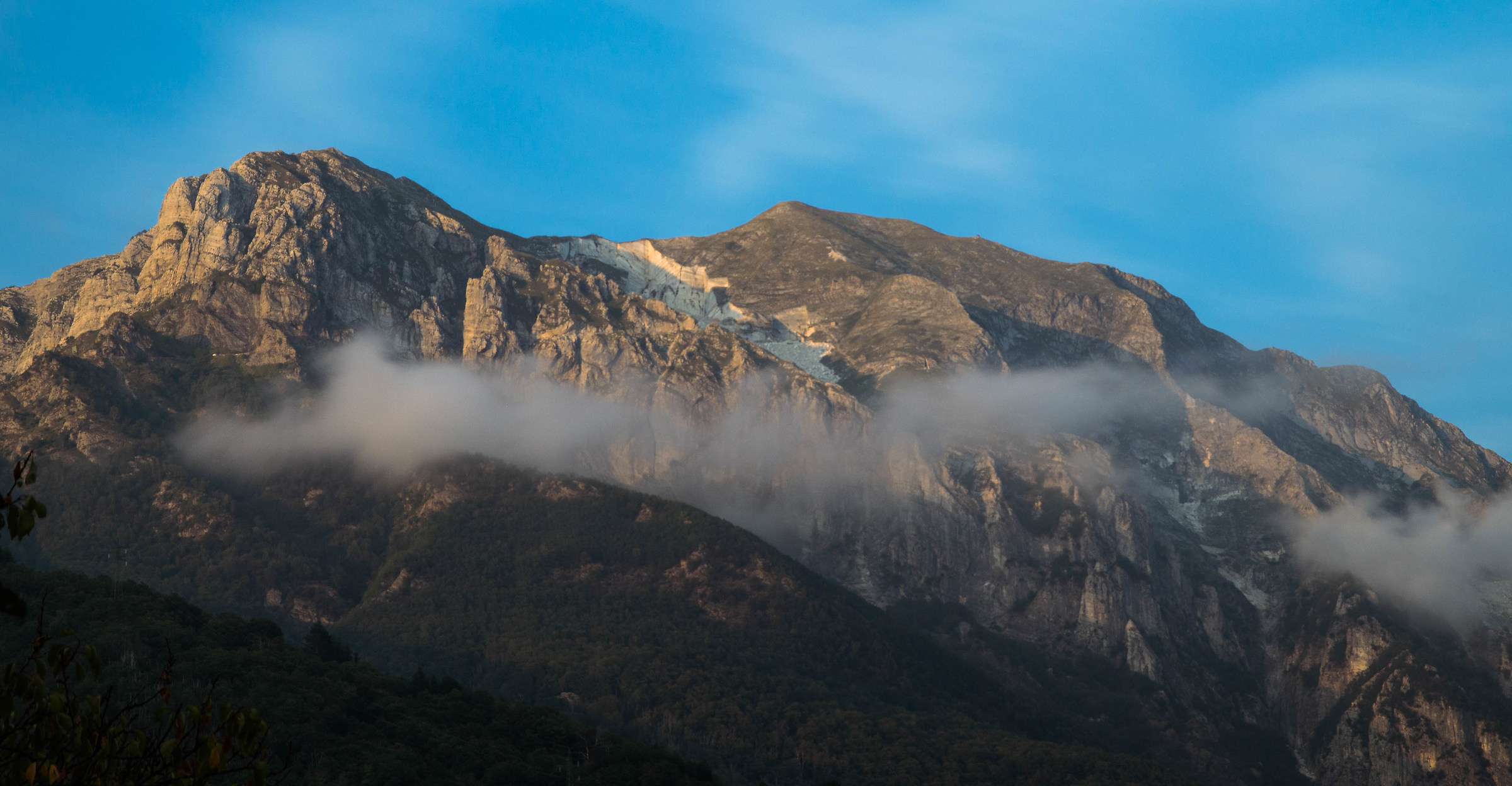 Prova filtro Nd 1000 Neewer (Monte Corchia Alpi Apuane)...