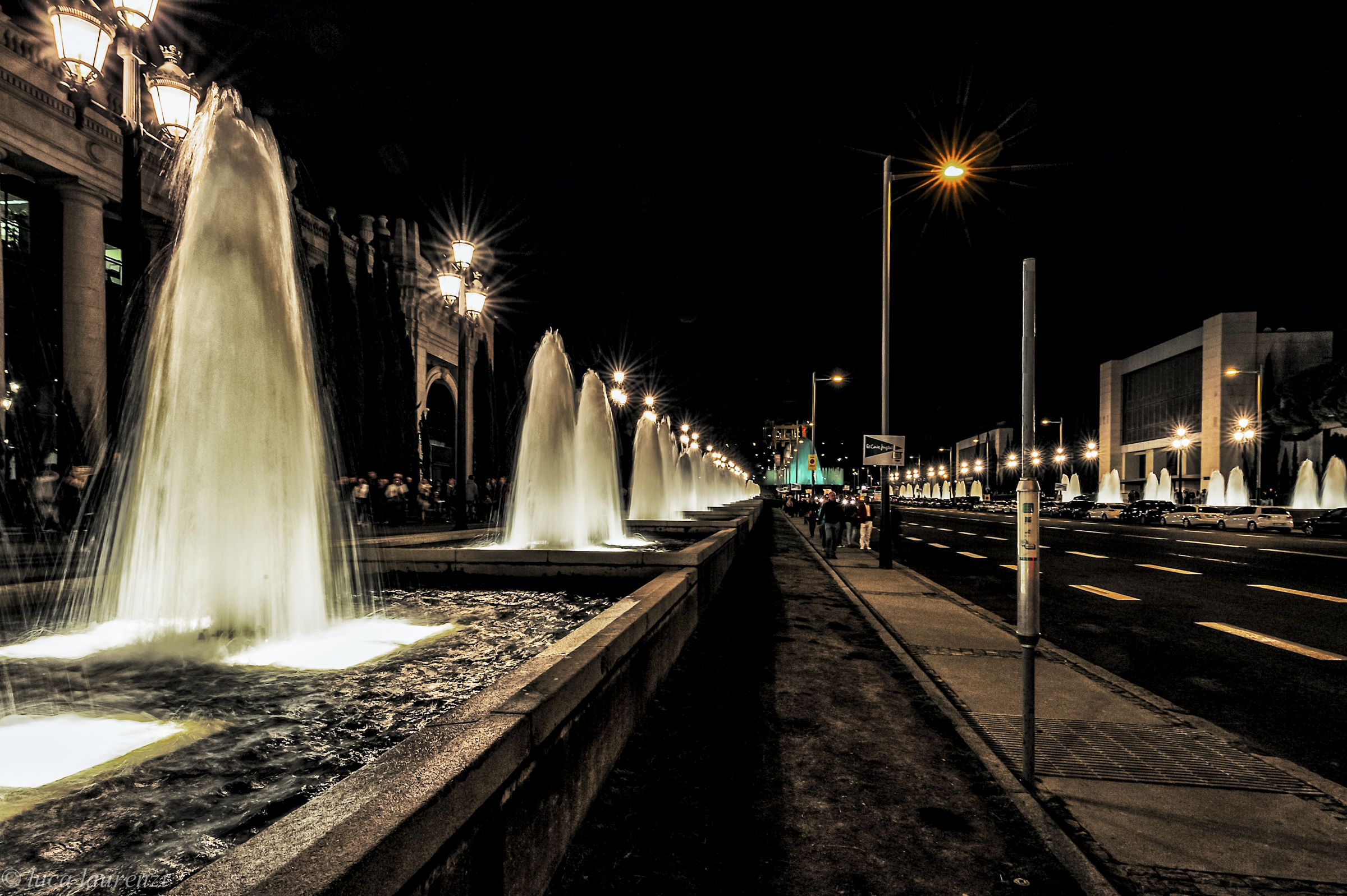 The avenue of the fountains...