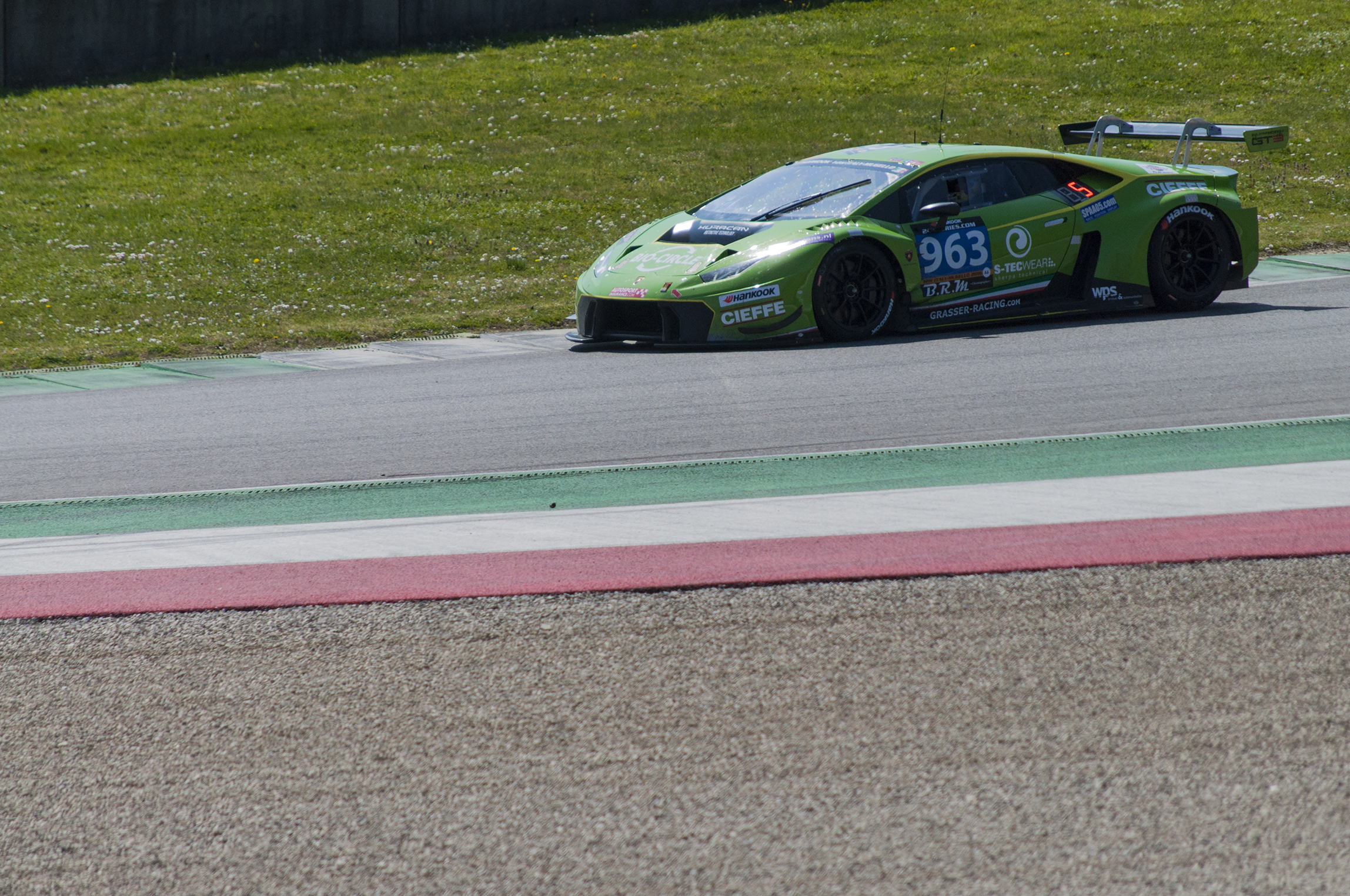 Lamborghini Huracan...