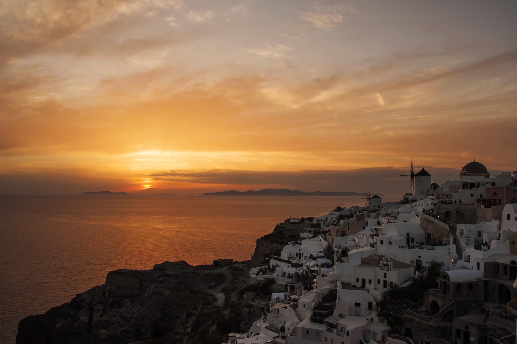 Sunset in Oia...