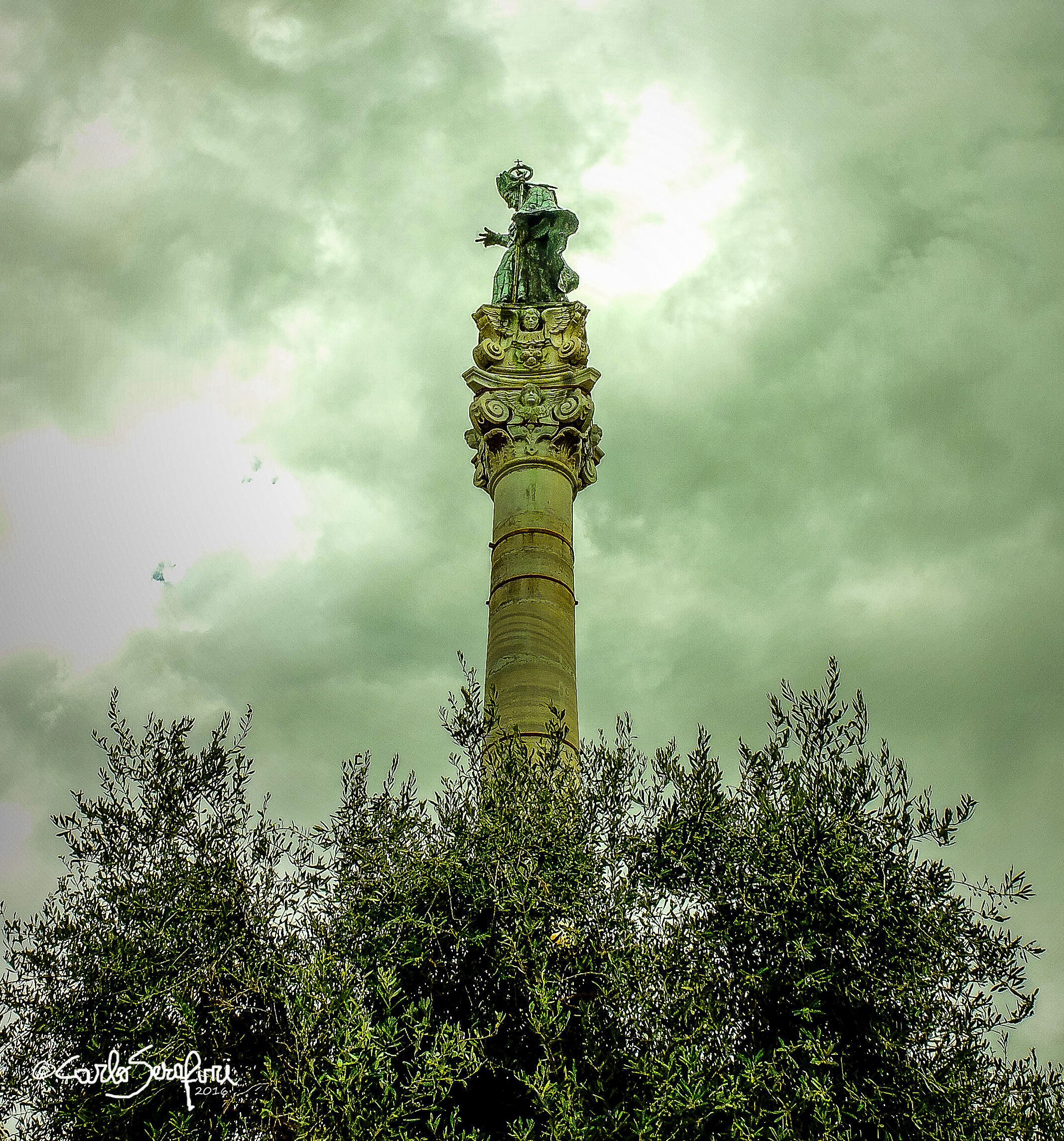 The Sant'Oronzo column...