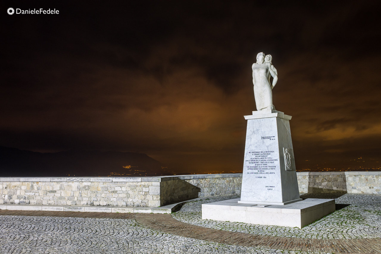 Monumento Mamma Ciociara...