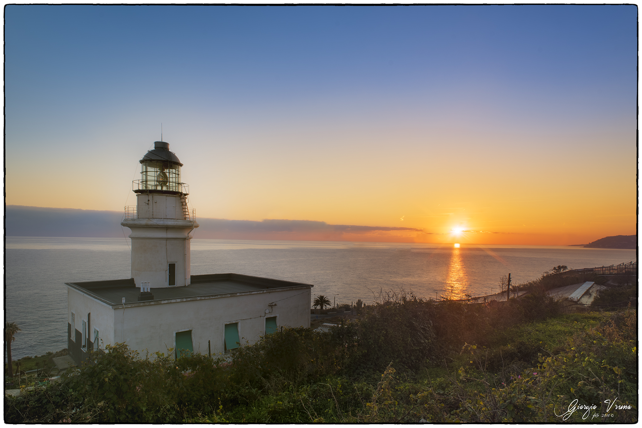 Faro di Sanremo.....