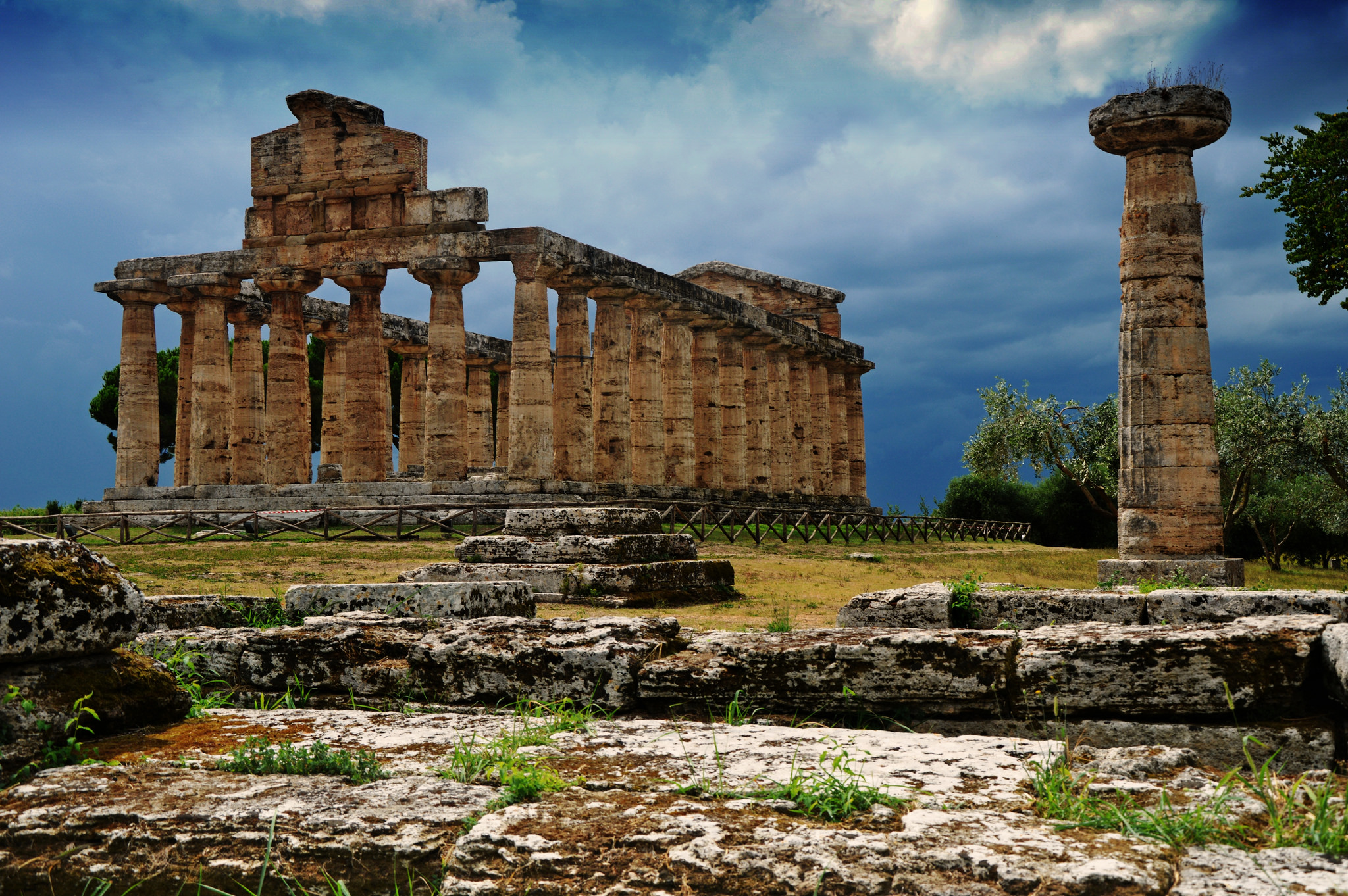 Paestum, tempio di Atena...