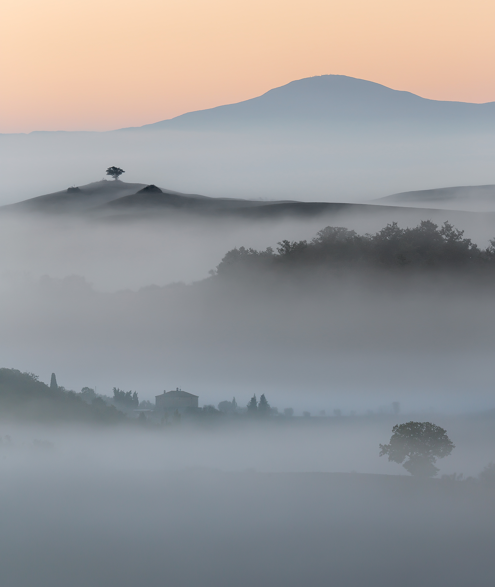 Foggy morning in Tuscany...