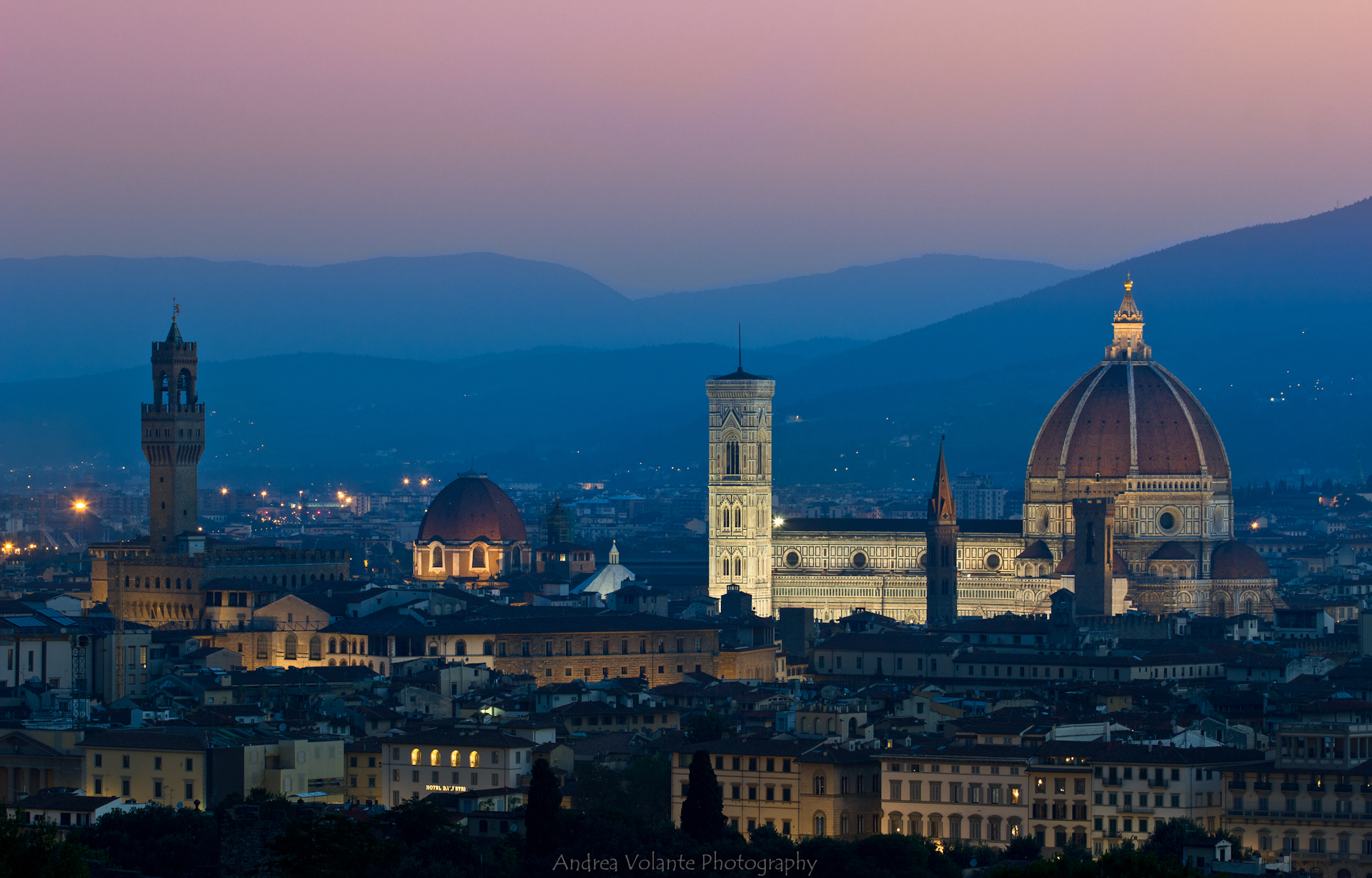Florence ... the last lights of the night....