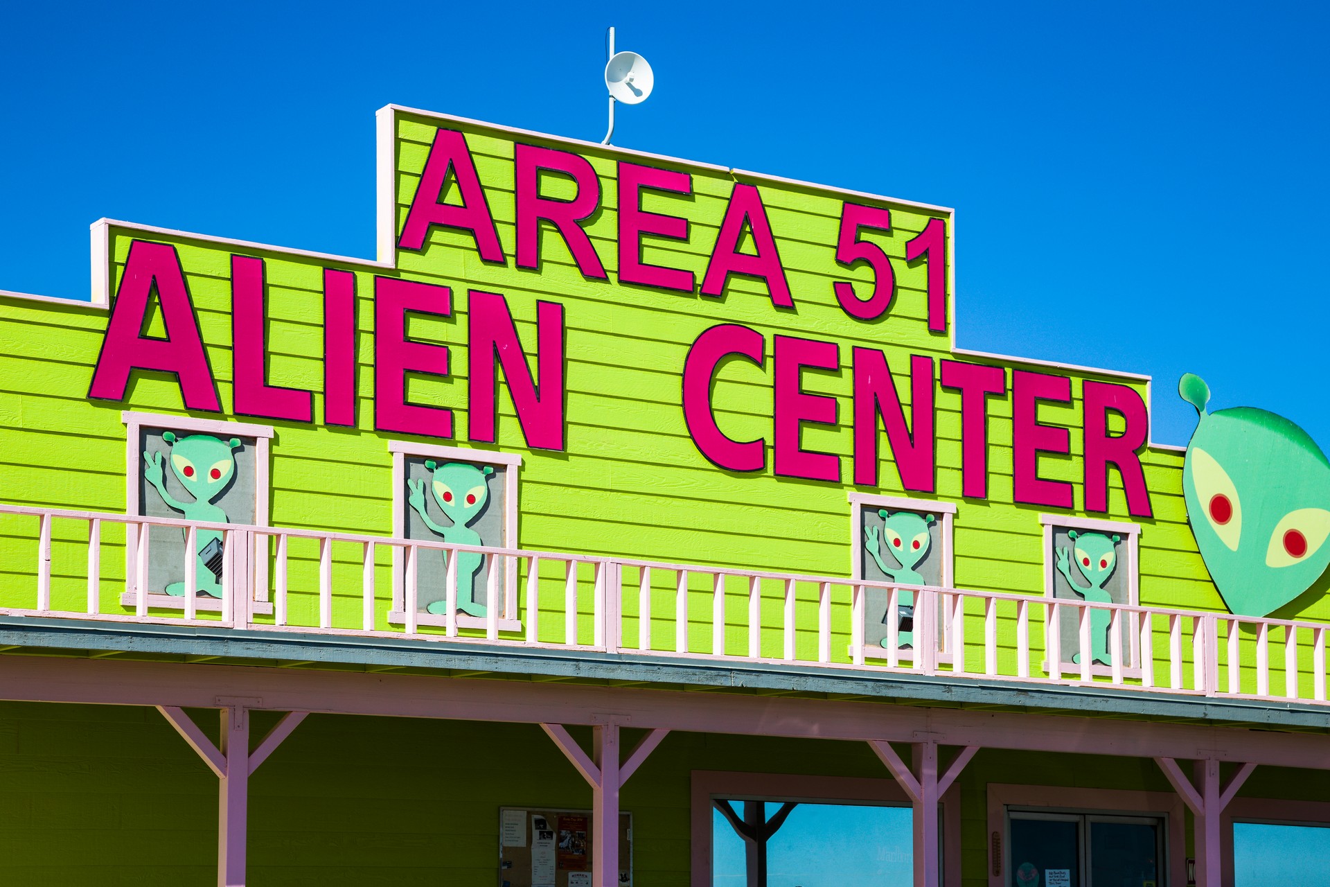 Alien Center Area 51 - Death valley...