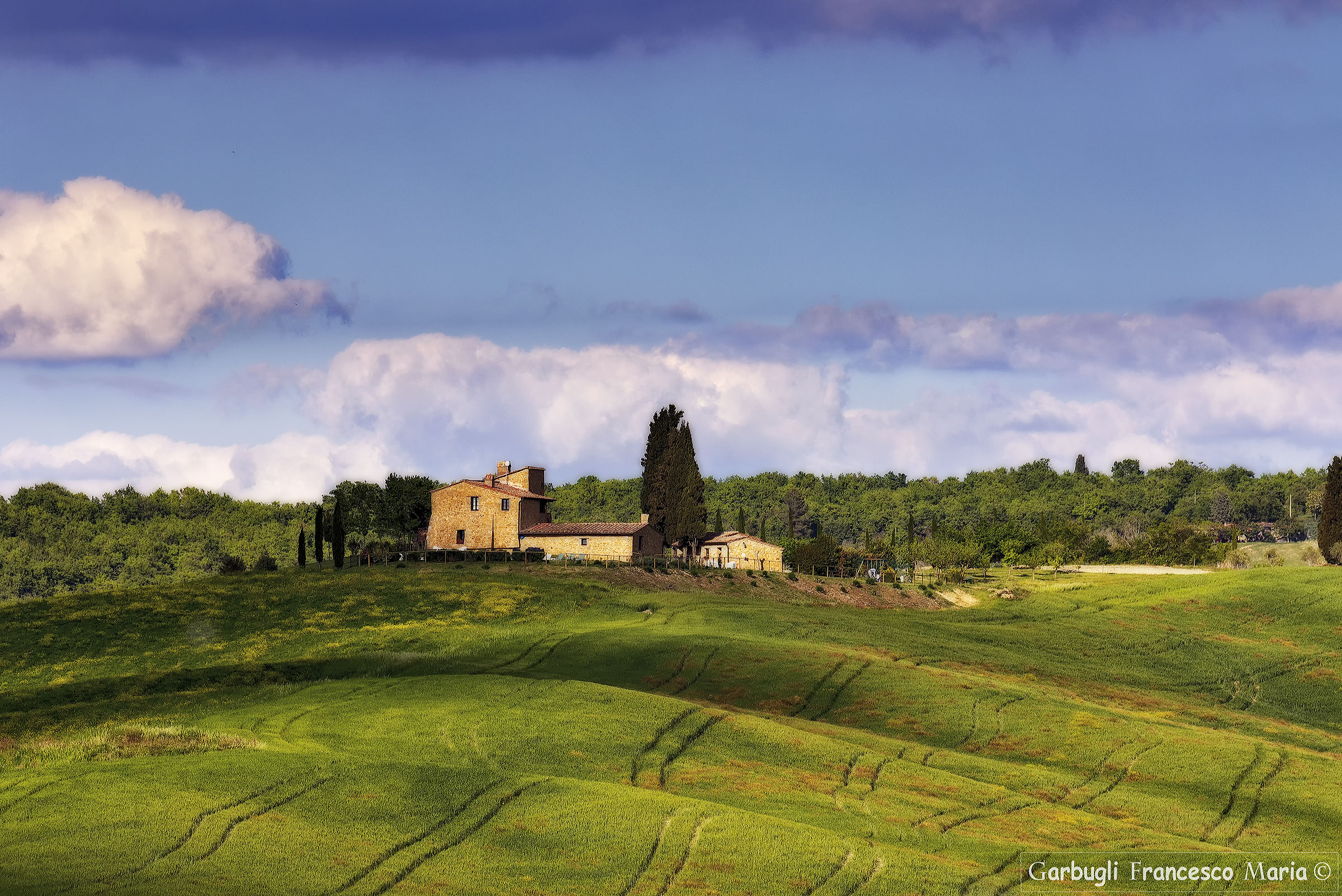 The Tuscan farmhouse...