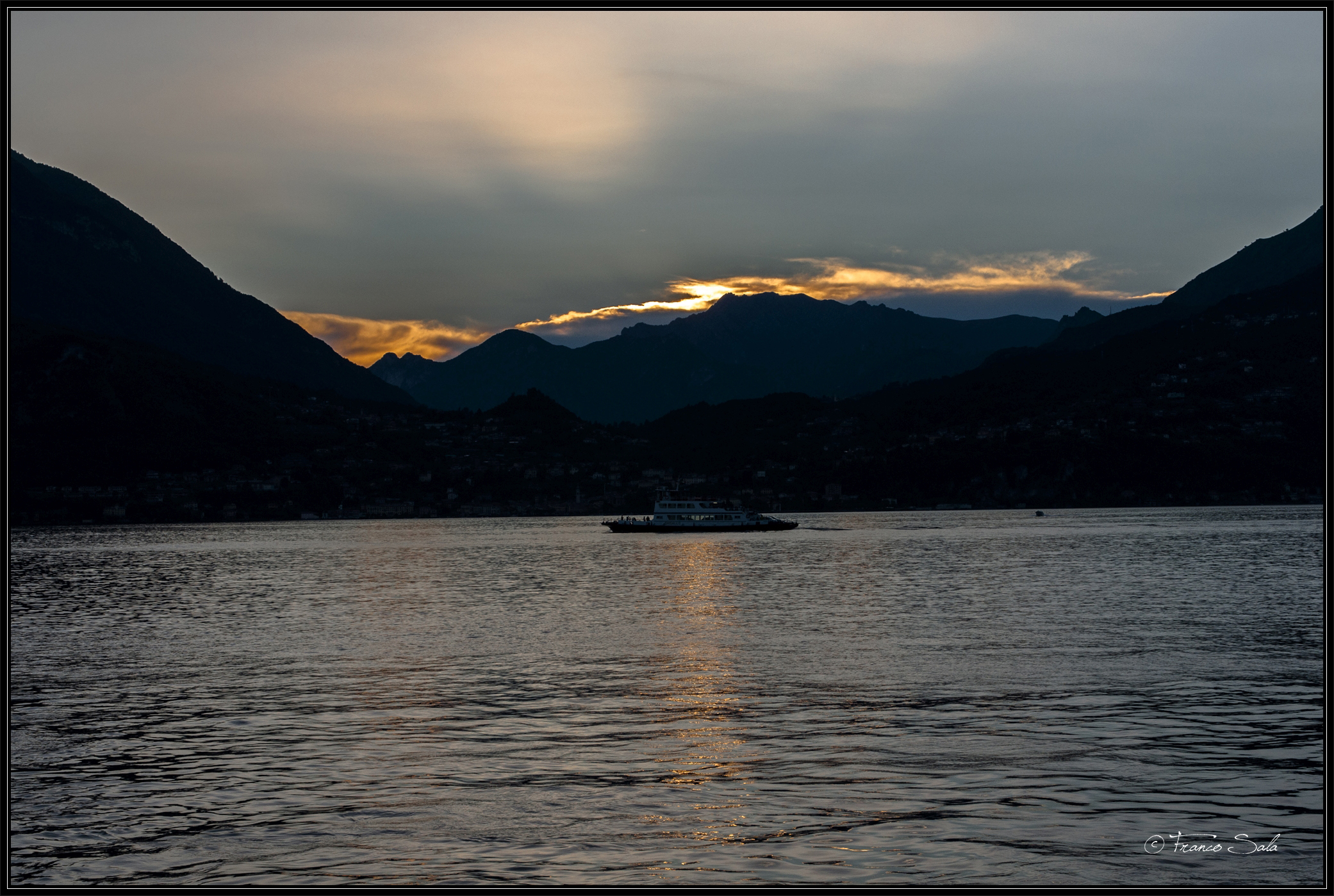 Varenna al tramonto...