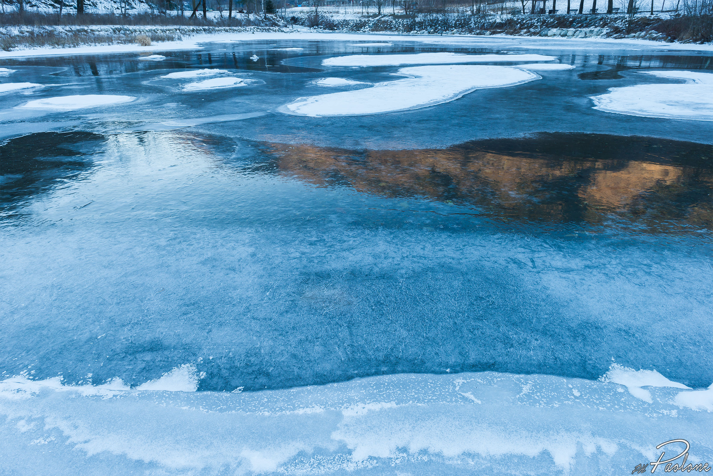 Frozen Ogliolo Pond...