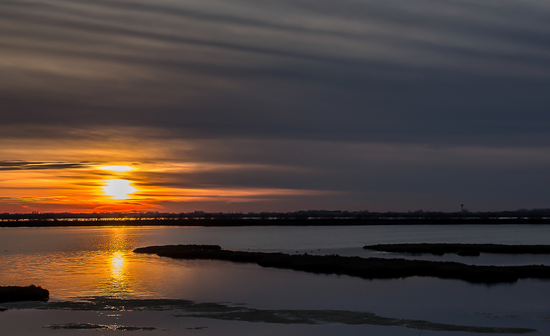 un tramonto d'inverno nel mio delta...