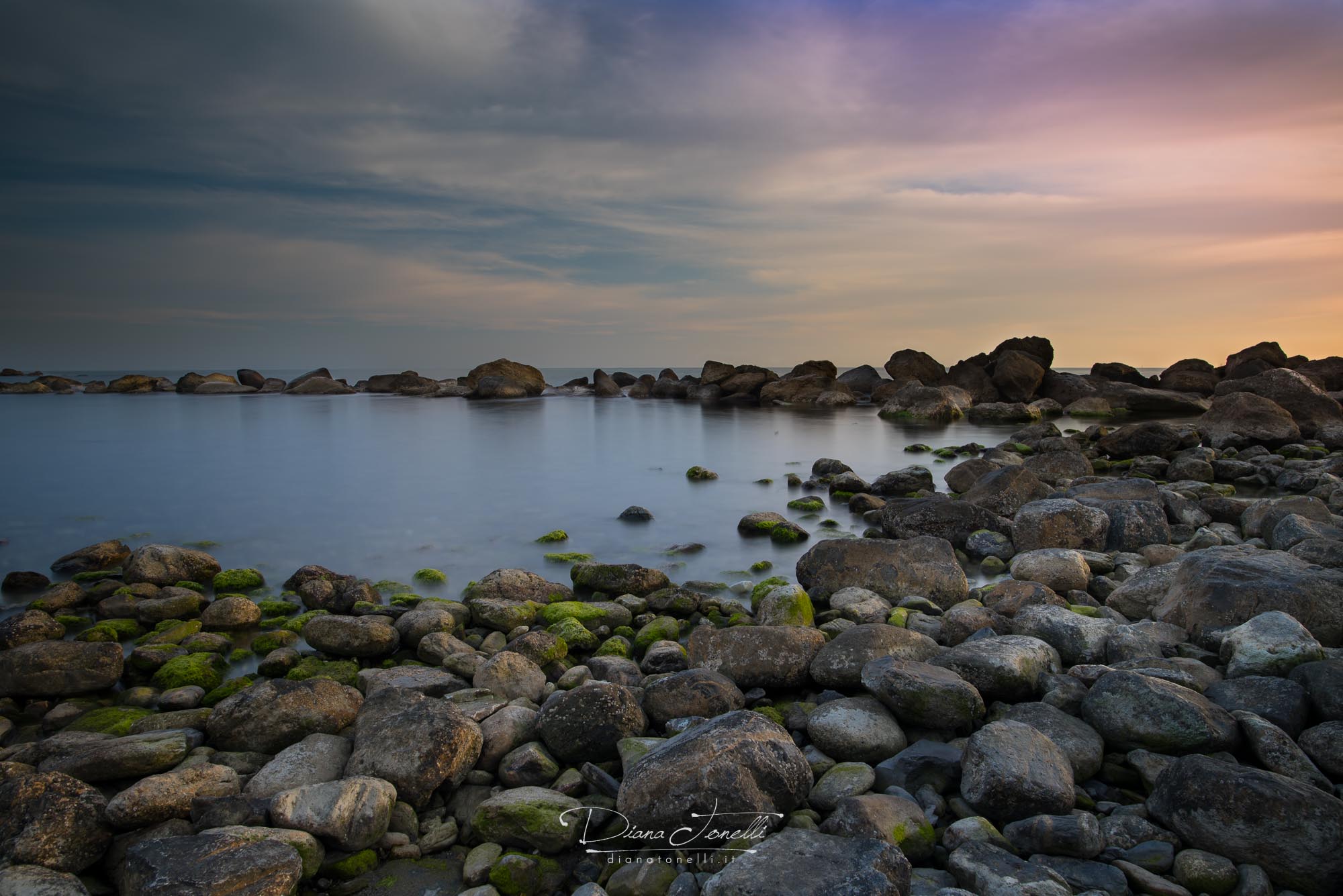 Sea and rocks...